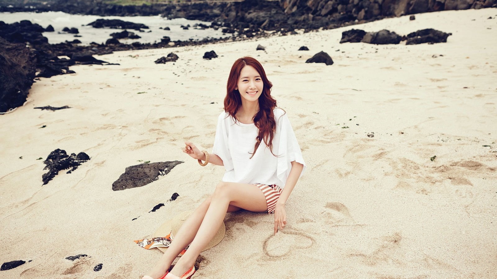 SNSD, beach, Girl, women, looking at camera, sand, hairstyle, land, long hair, full length, smiling, hair, 720P, young adult, real people, outdoors, fashion, HD Wallpaper