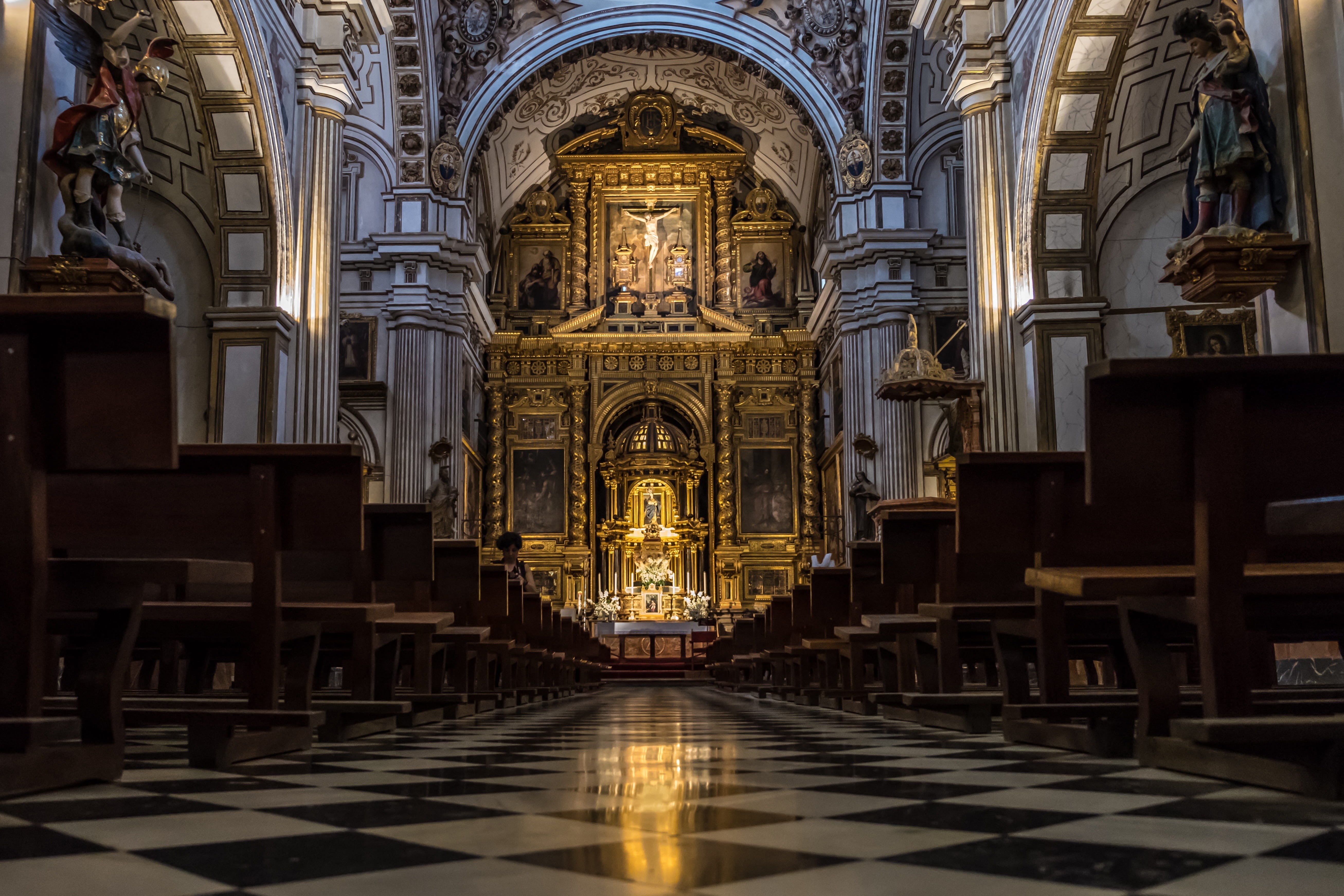 photography, indoors, arch, aisle, happy, 5K, low, history, travel destinations, place of worship, inside, architectural column, baroque style, angle, HD Wallpaper
