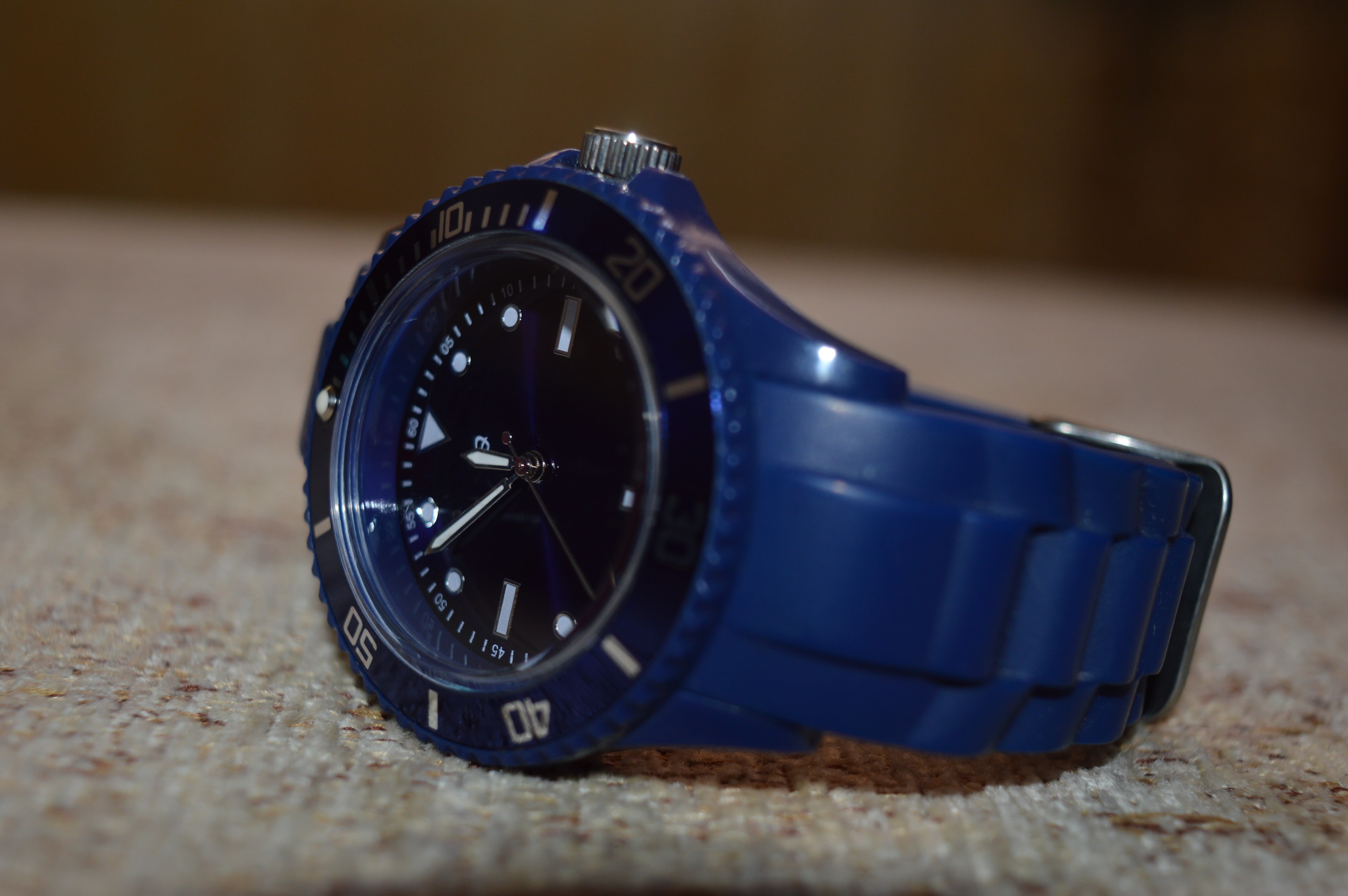 personal accessory, wristwatch, table, 5K, no people, analog, indoors, shape, number, clock, blue, single object, still life, watch, metal, link, close-up, HD Wallpaper