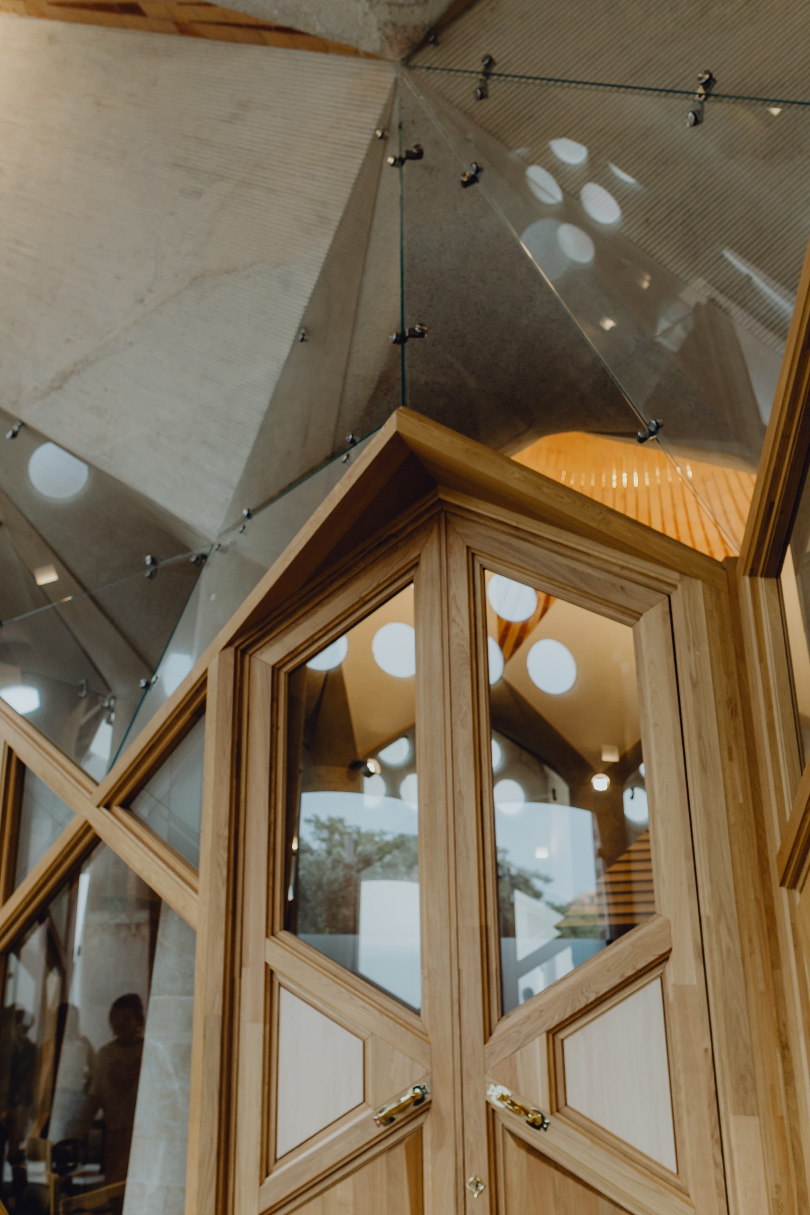 pattern, 4K, transparent, Europe, building, designed, roof, architecture, lighting equipment, illuminated, spain, built structure, glass - material, religion, Phone HD Wallpaper