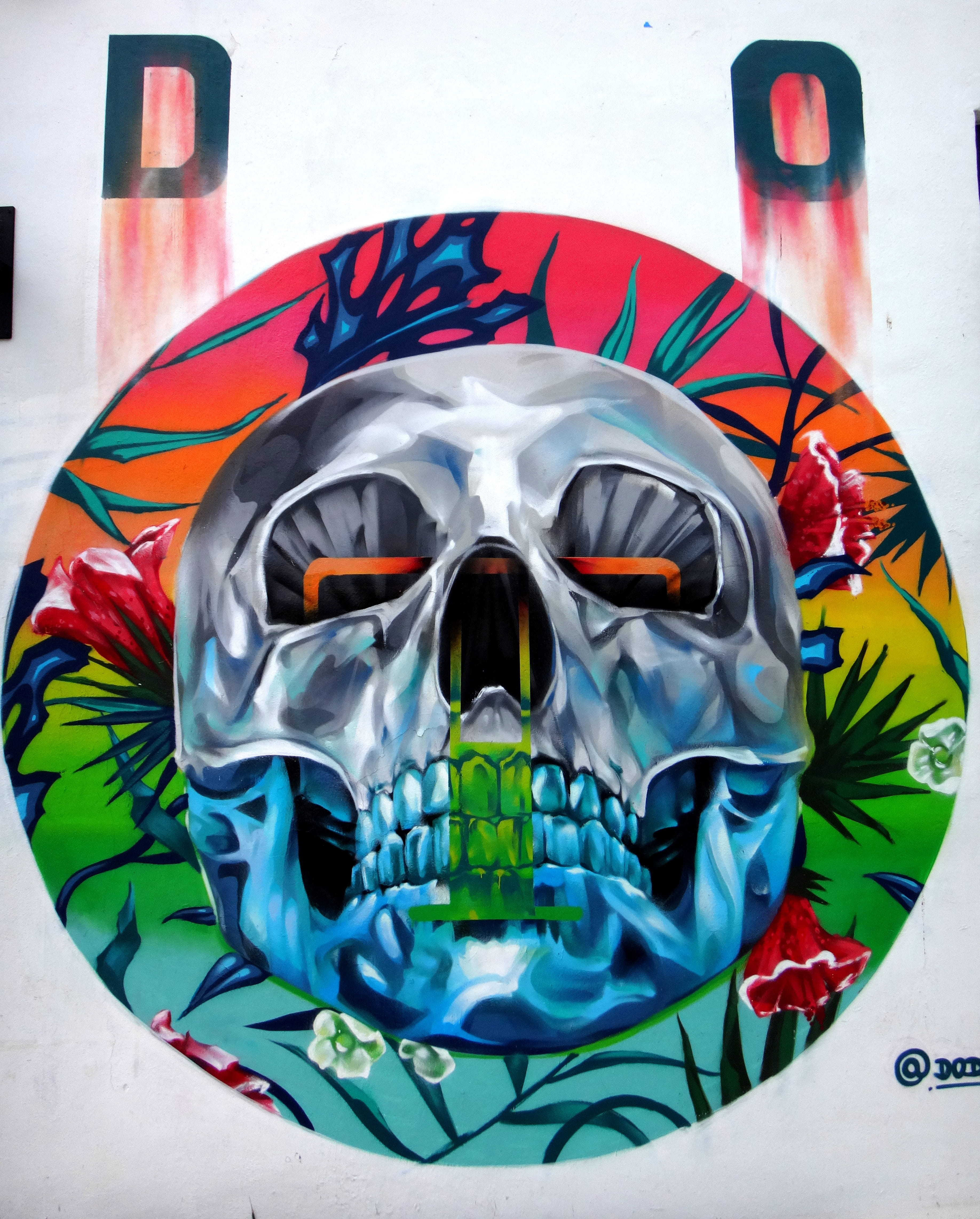 clothing, text, art and craft, wall - building feature, logo, paint container, painting, pattern, graffitti, tattoo, crash helmet, mural, flowers, emblem, Phone HD Wallpaper