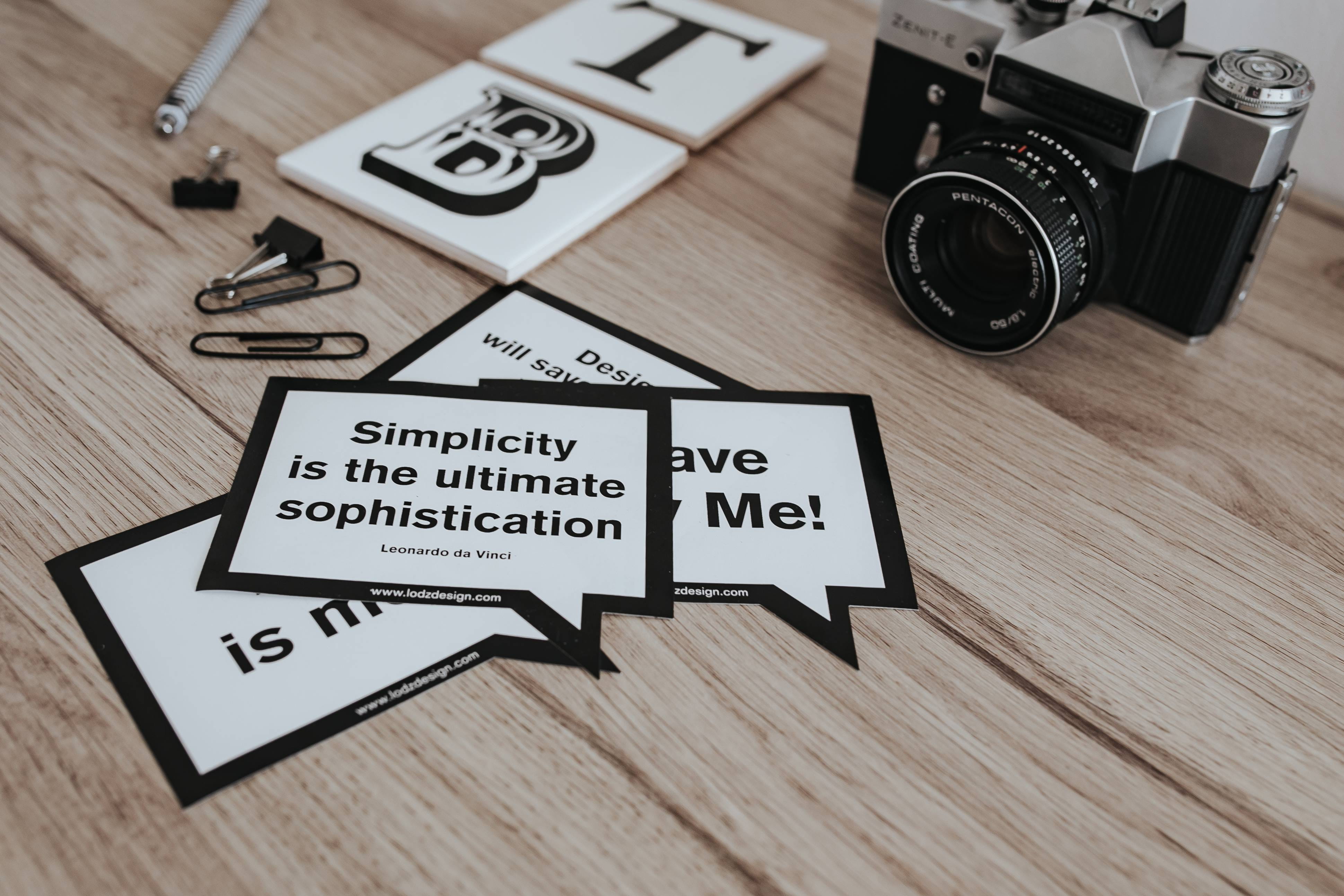 paper, photography, western script, still life, photographic equipment, Little, black, motto, 4K, camera - Photographic Equipment, table, communication, HD Wallpaper