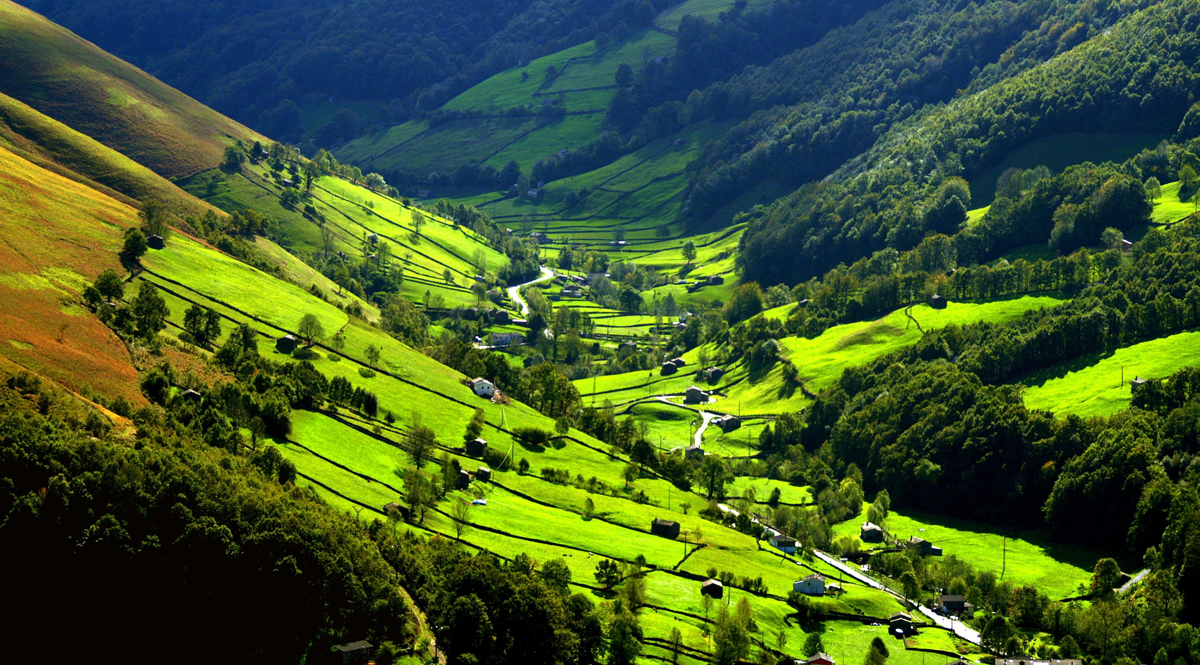 SPAIN, diamond, me  my, me, premium, green mountains, ESPAÑA, field, Elite.Club, outdoors, PAS, nature, bronze, green, blue, Classic, 4K, farm, scenics, HD Wallpaper