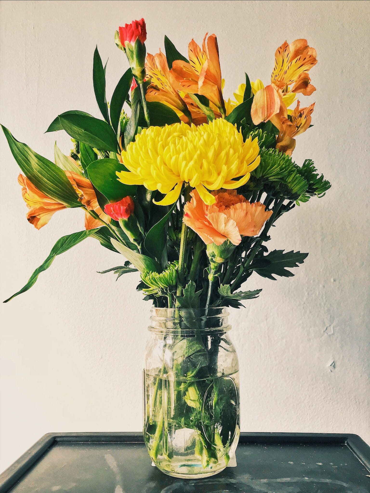 bright, flower arrangement, colorful, bouquet, flower, vase, romantic, plant, no people, flora, mums, flowers, fresh flowers, 1080P, petals, disjunct, Phone HD Wallpaper