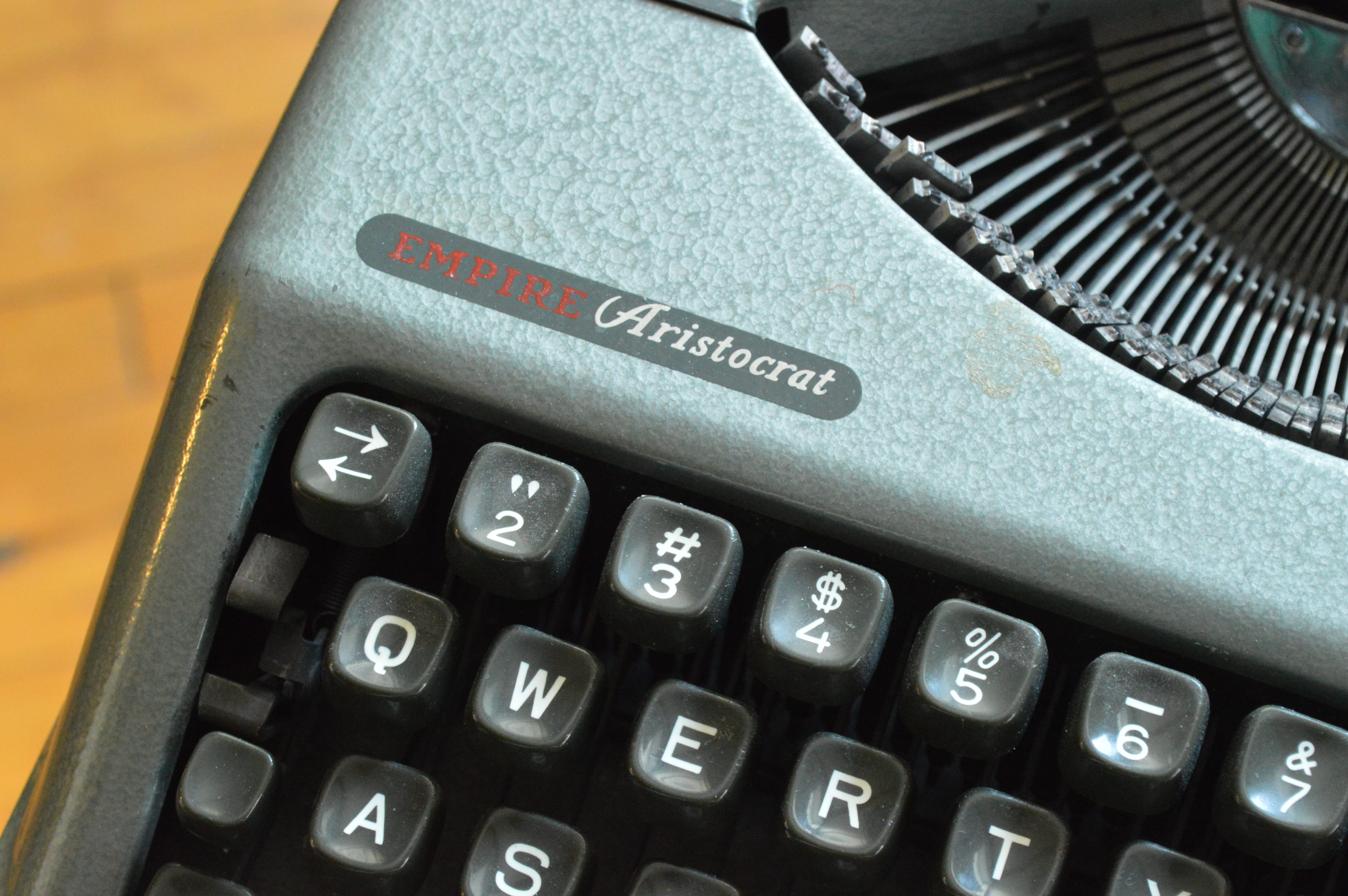 business, keypad, write, close-up, keyboard, empire aristocrat, corporate business, technology, qwerty, telephone, keys, calculator, text, typewriter, number, HD Wallpaper