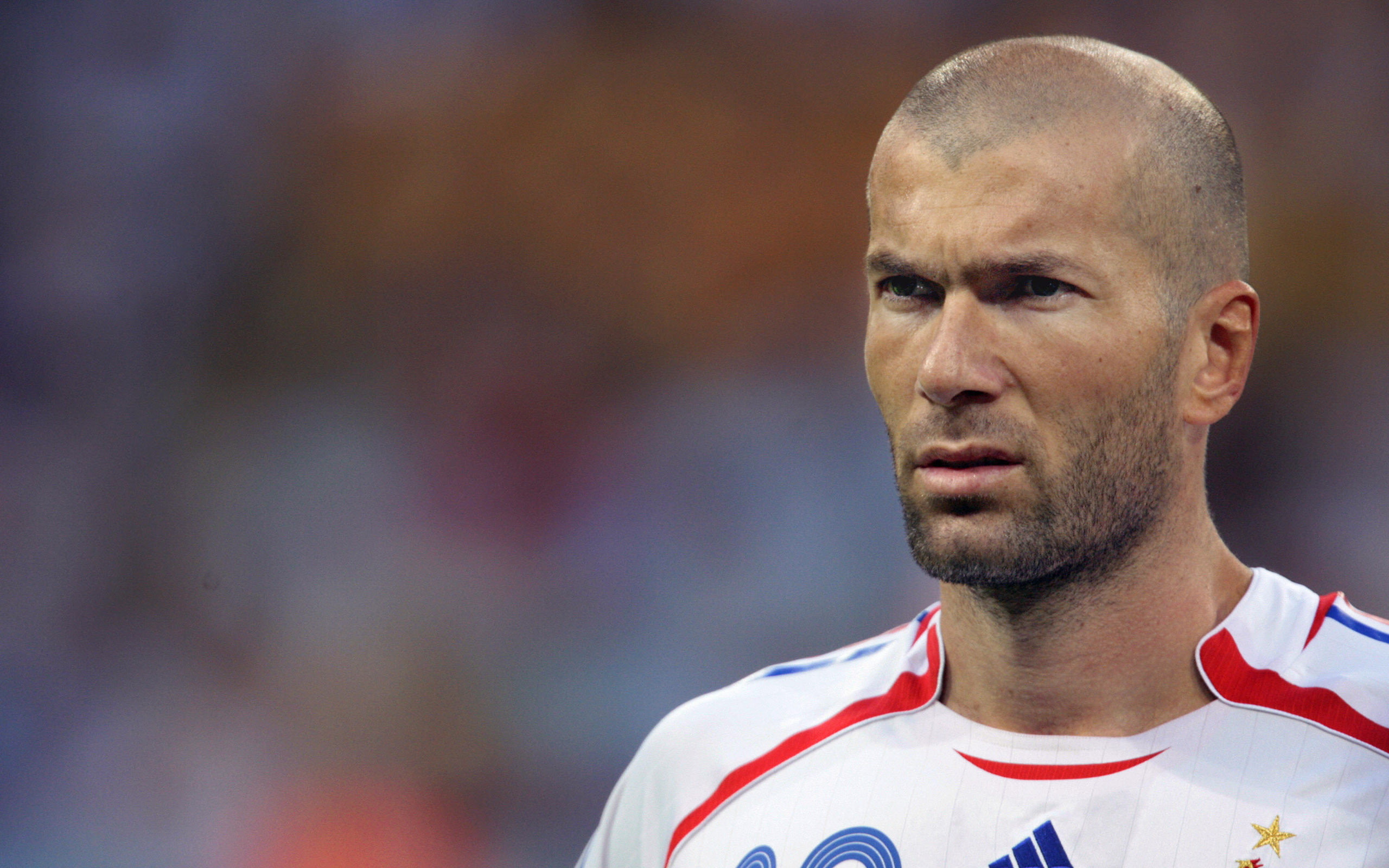 2560x1600, zinedine zidane images, sports, soccer, zinedine zidane photos, 2K, football, zinedine zidane, HD Wallpaper