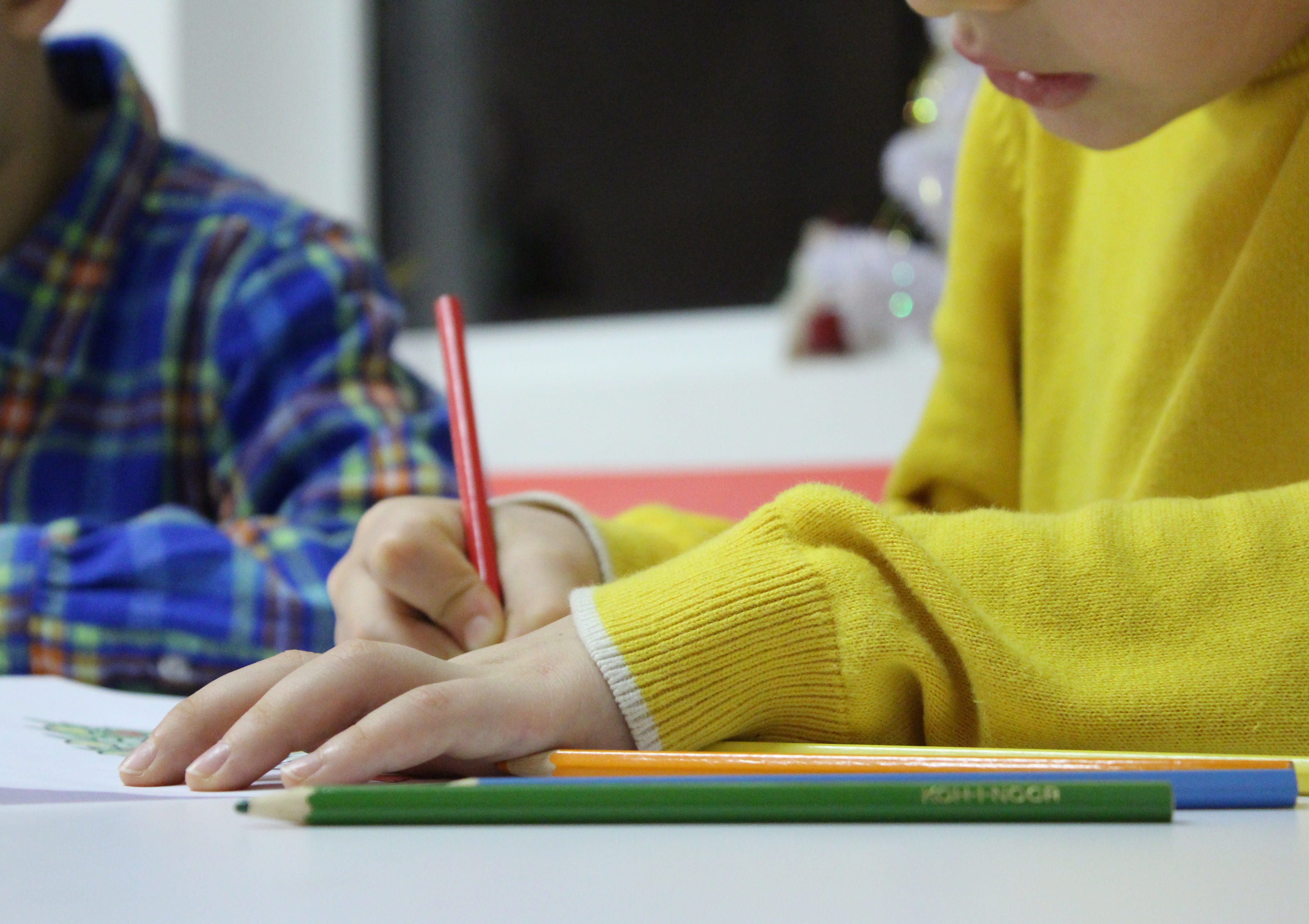 human body part, person, childhood, book, leisure activity, selective, learning, writing, one person, drawing, concentration, yellow, student, classroom, HD Wallpaper