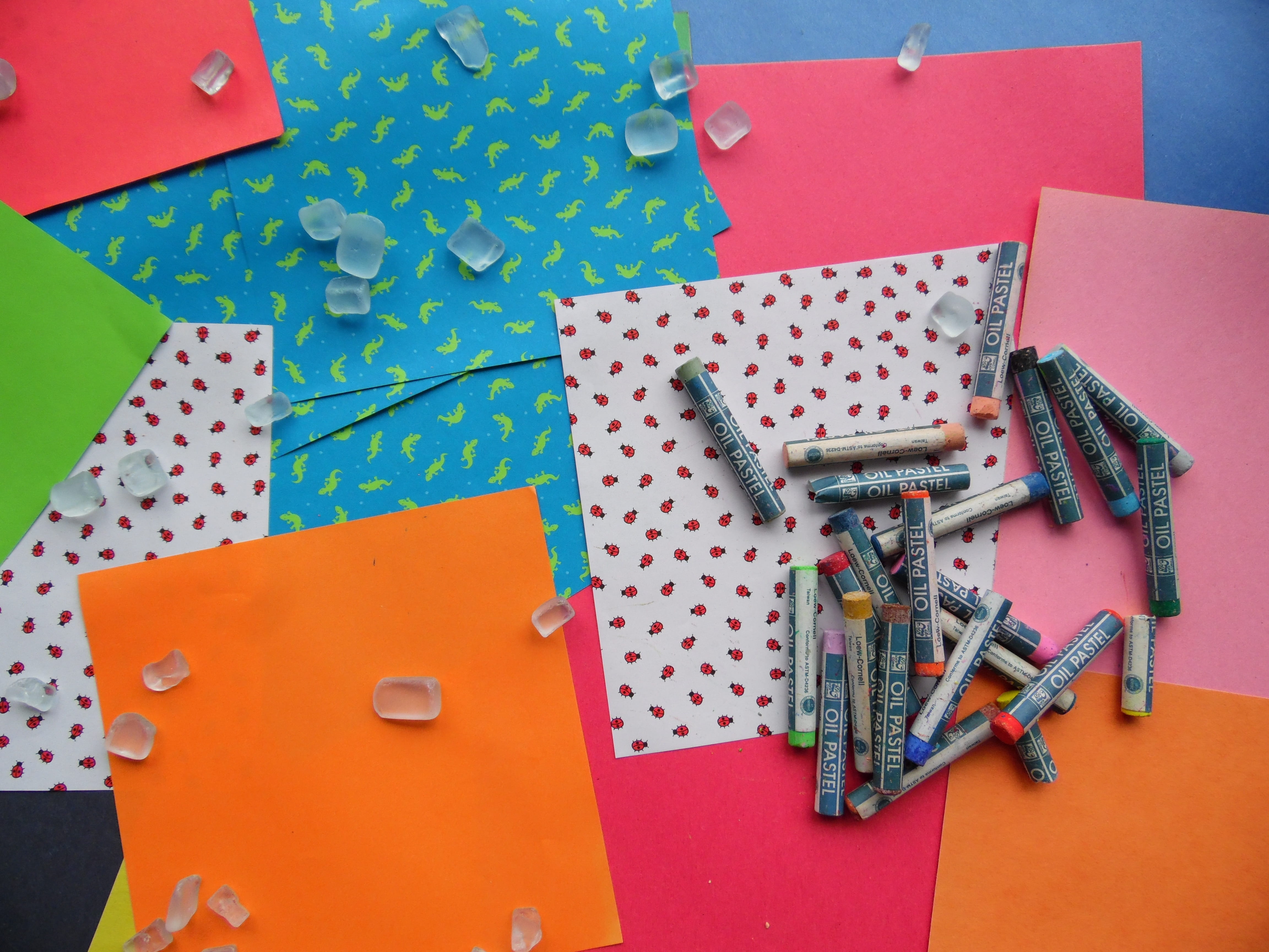 table, crayons, happy, still life, paper, arts and crafts, colorful, large group of objects, artistic, assorted, high angle view, red, school, scissors, HD Wallpaper