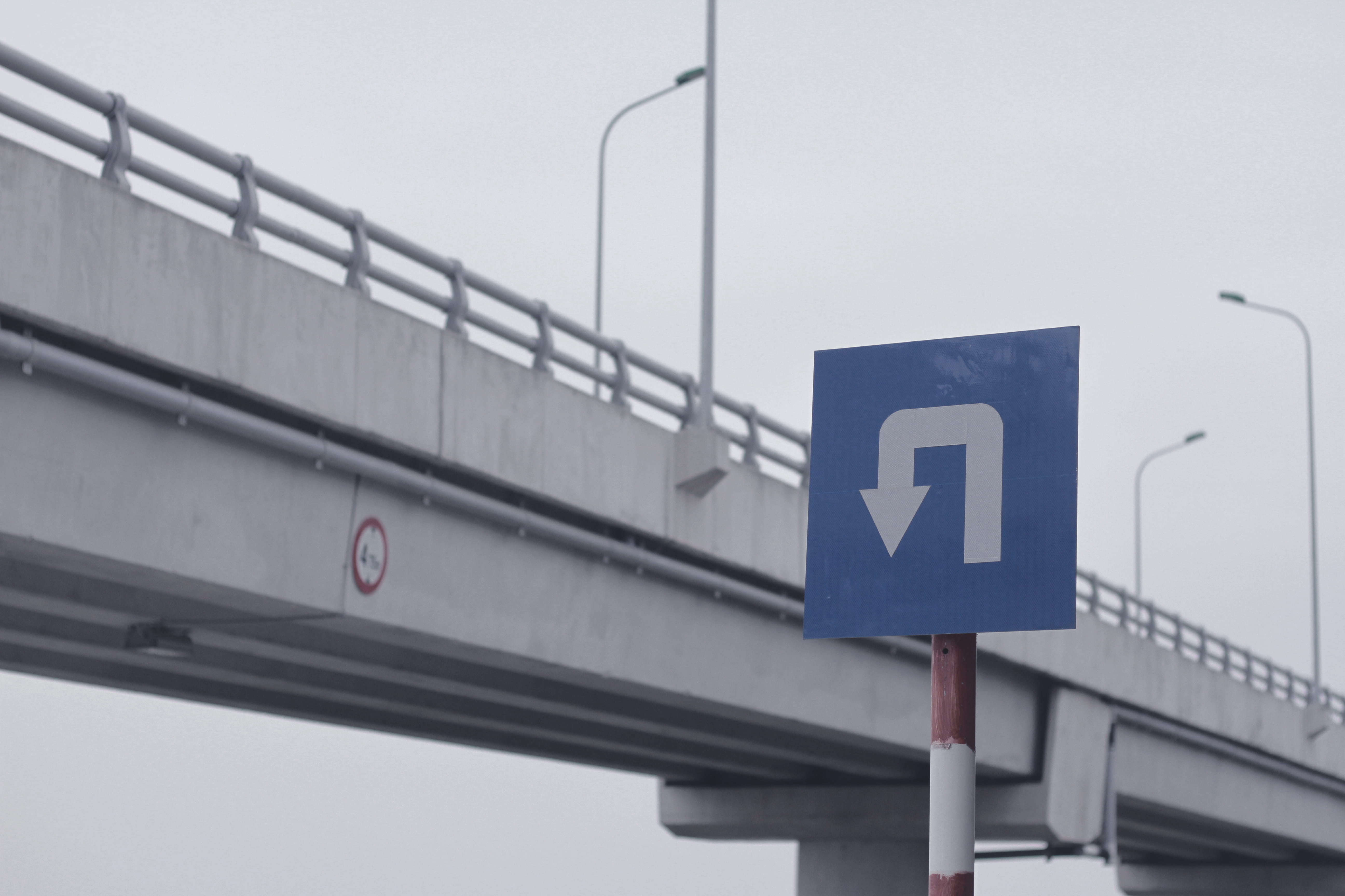 road, nature, bridge, outdoors, road sign, connection, no people, noi bai international airport, way, railing, number, 5K, built structure, communication, HD Wallpaper