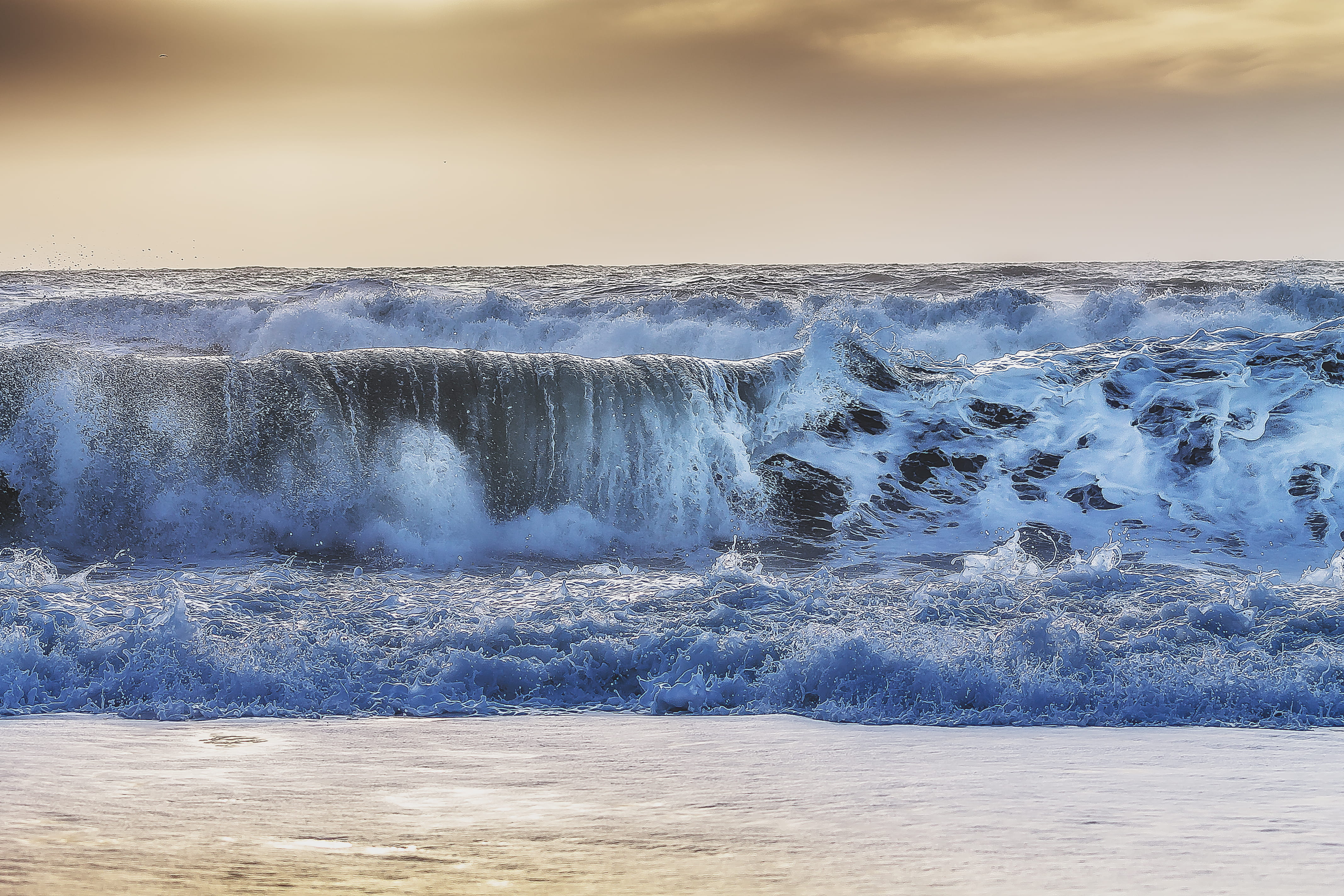 beach, sand, environment, 4K, surfing, idyllic, waves, photo, blue, flowing water, power in nature, clouds, splashing, power, outdoors, sea, ocean, long exposure, HD Wallpaper