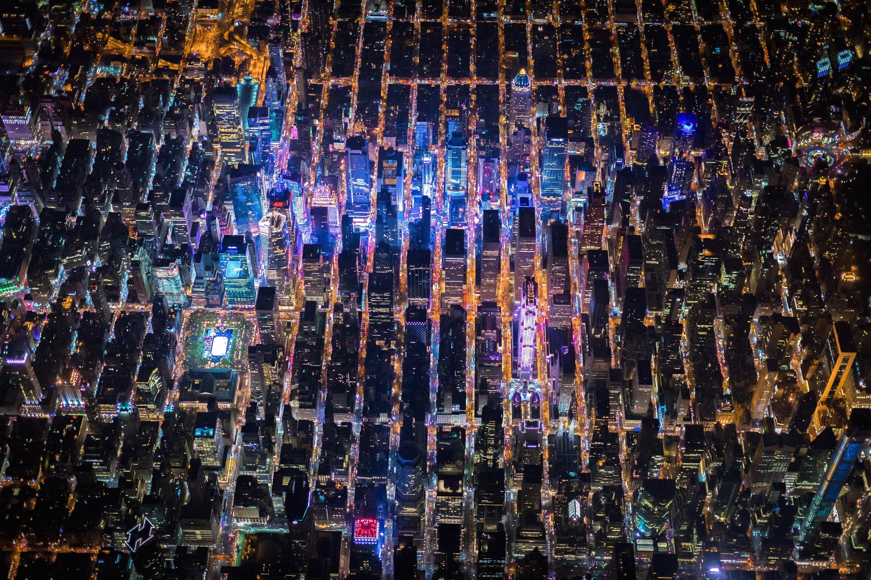 full frame, backgrounds, illuminated, abundance, game, New York City, motion, multi colored, glowing, hanging, city, Times Square, arrangement, HD Wallpaper