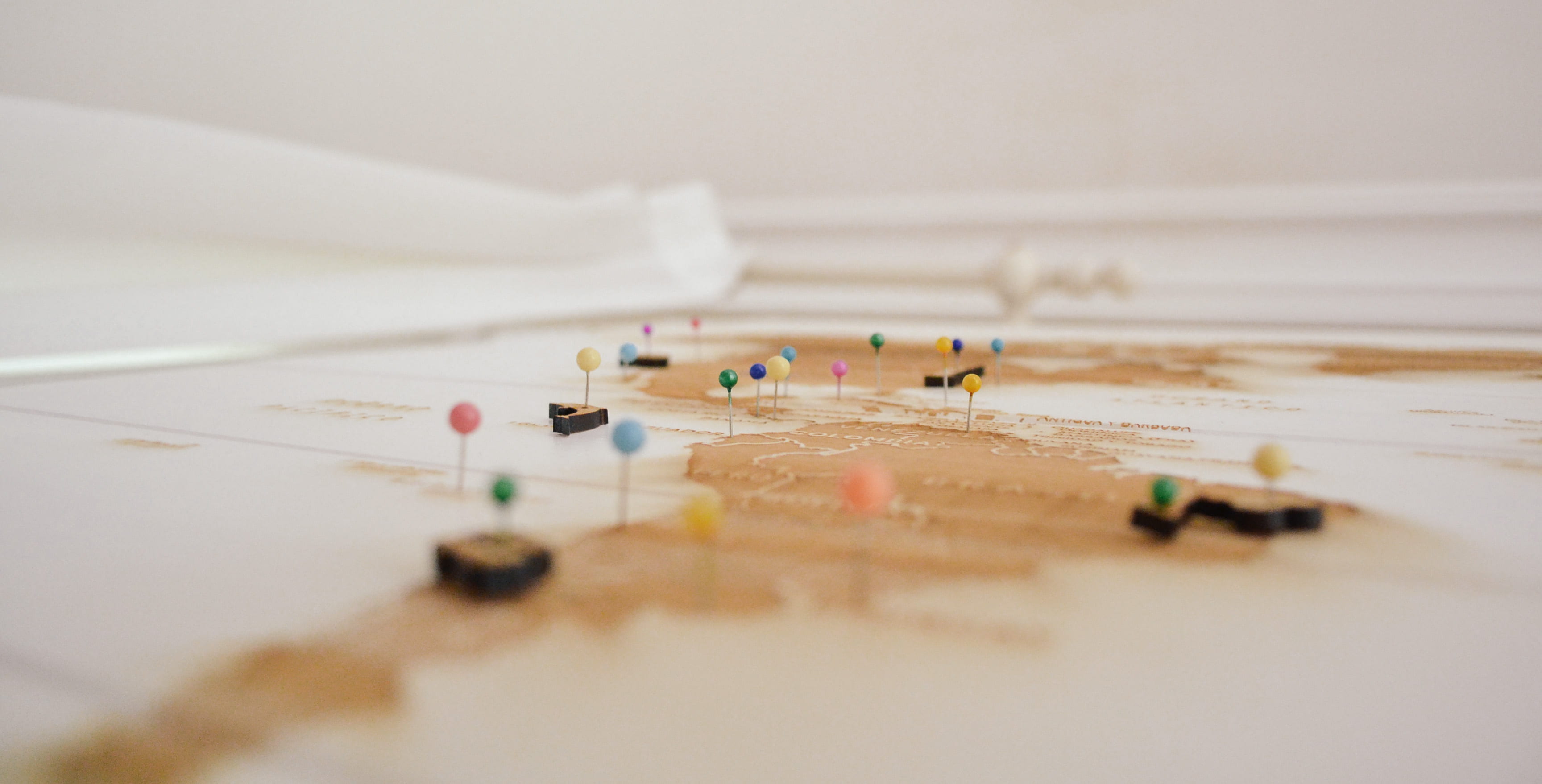 toy, travel, city, map, map pin, atla, shallow, push, relaxation, close-up, pins, motion, architecture, board, connection, focus, transportation, pinned, HD Wallpaper
