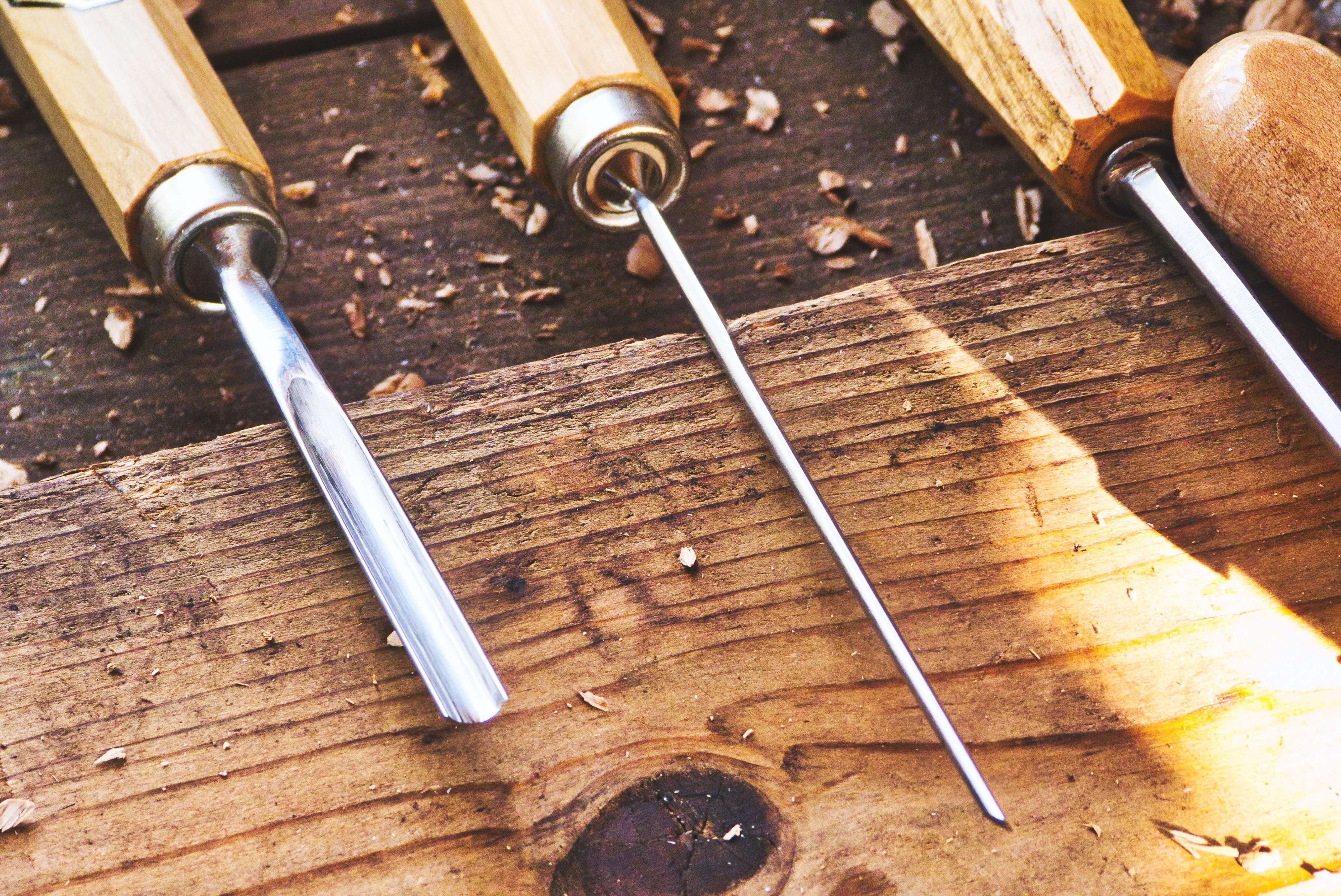 carpentry, carpenter, wood - material, hammer, table, close-up, antique, tool, group of objects, no people, art, traditional, kitchen utensil, day, carve, HD Wallpaper