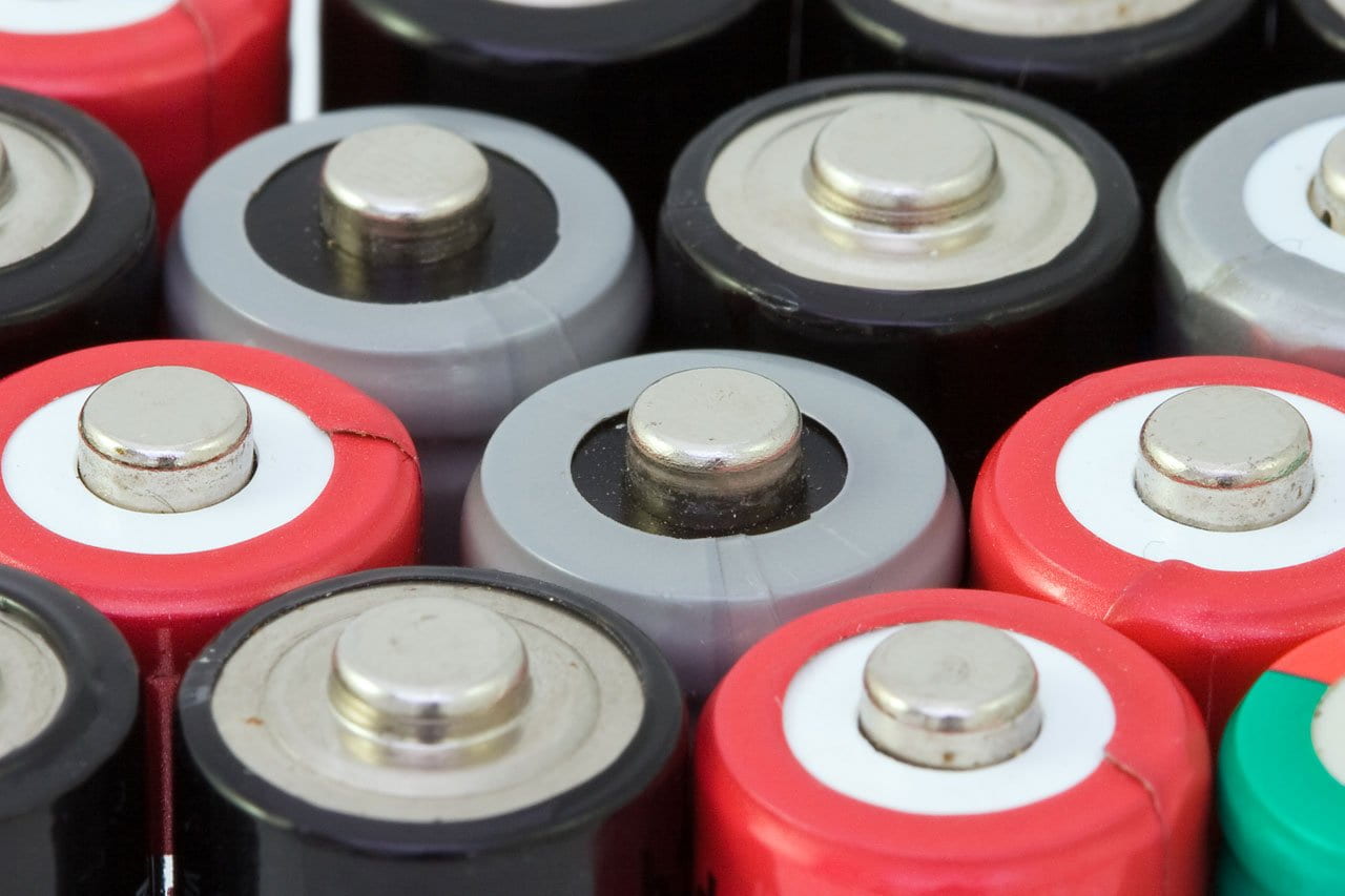 geometric shape, battery, variation, drycell, red, choice, aerosol can, full frame, close-up, indoors, energy, batteries, shape, gray, industry, circle, HD Wallpaper