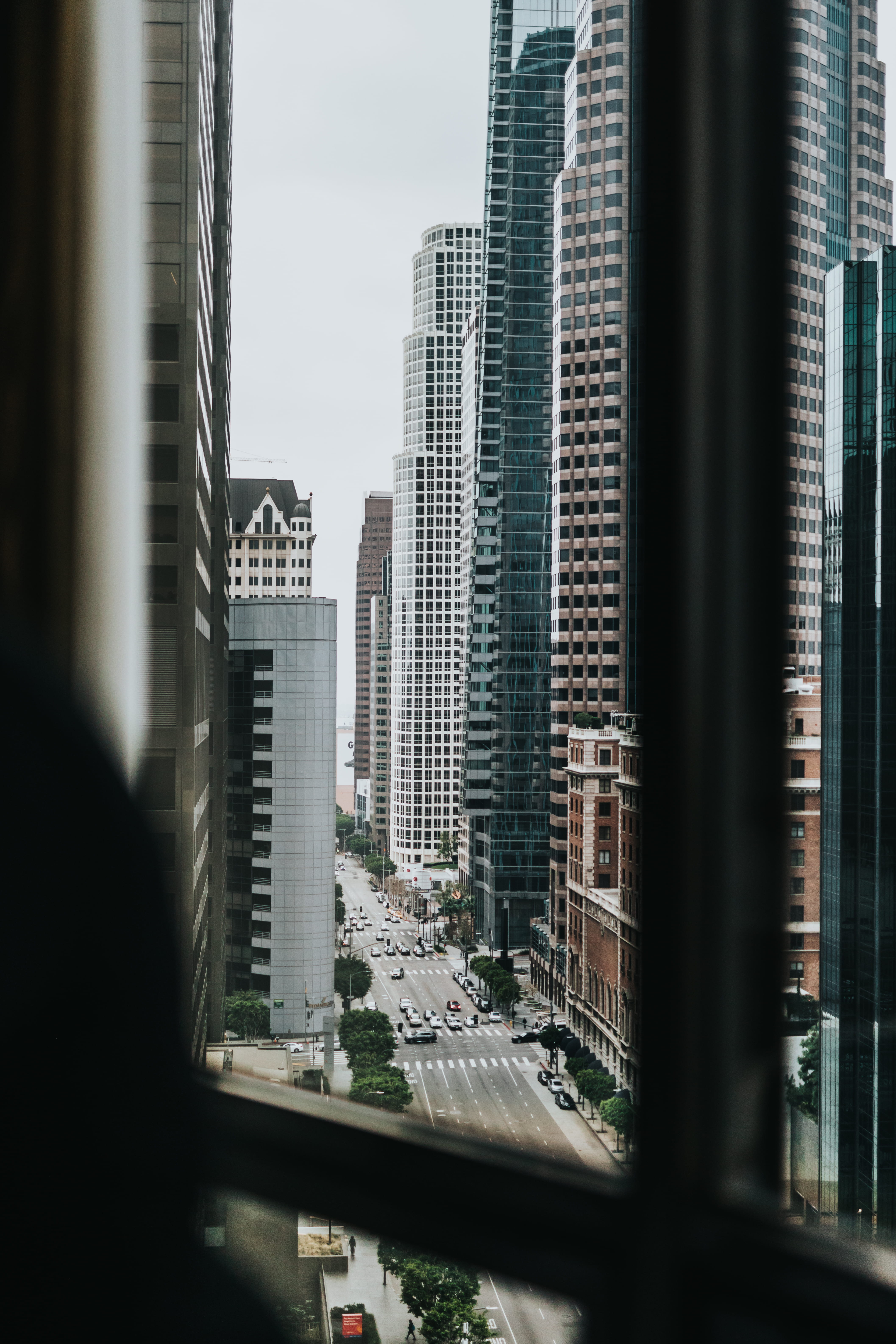 rise, architecture, city, high, modern, motor vehicle, financial district, tower, teal, outdoors, car, la, transportation, avenue, land vehicle, day, buildings, Phone HD Wallpaper