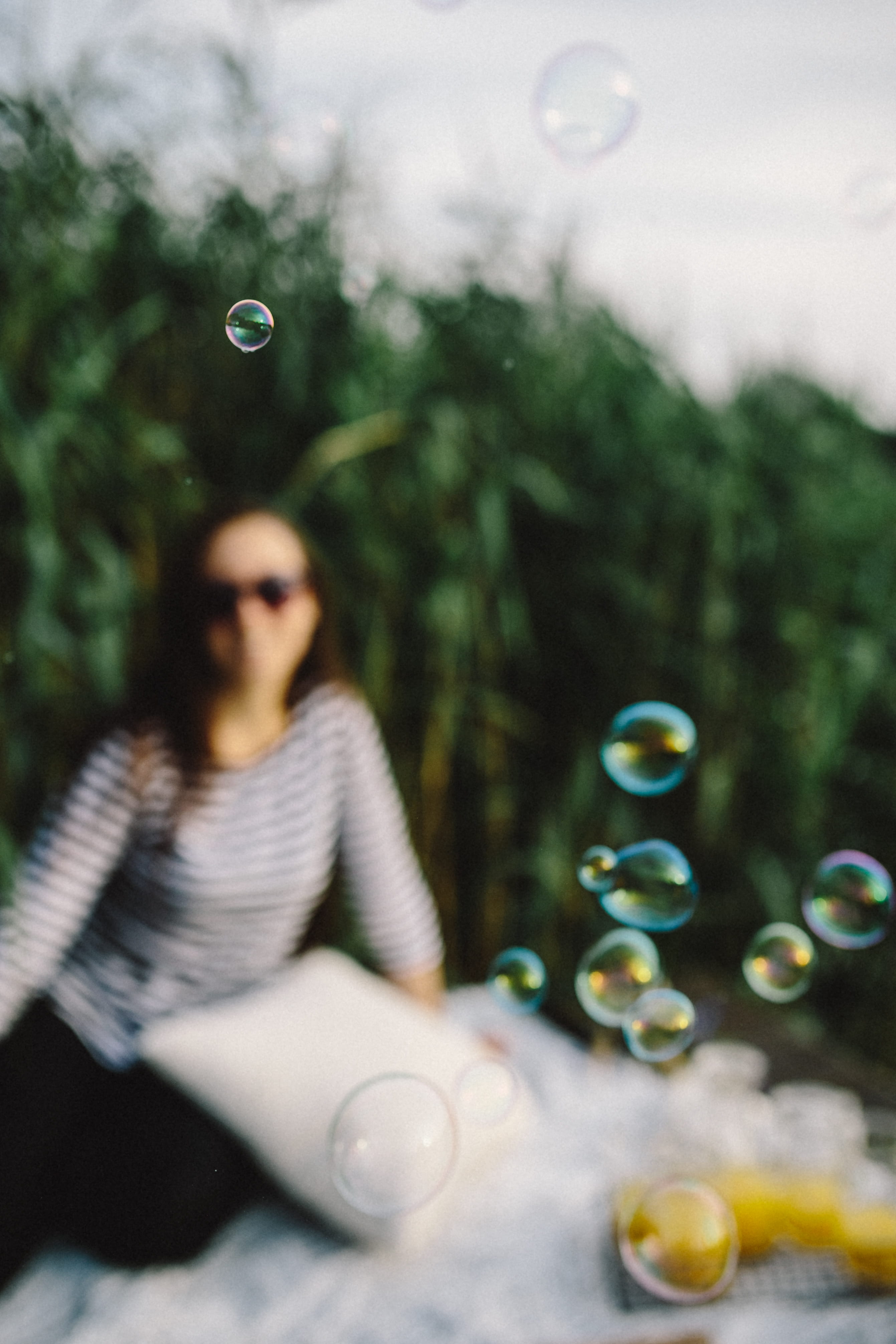 front view, tree, bubbles, one person, soap bubbles, playful, joy, only women, young adult, one woman only, women, plant, leisure activity, holidays, day, Phone HD Wallpaper