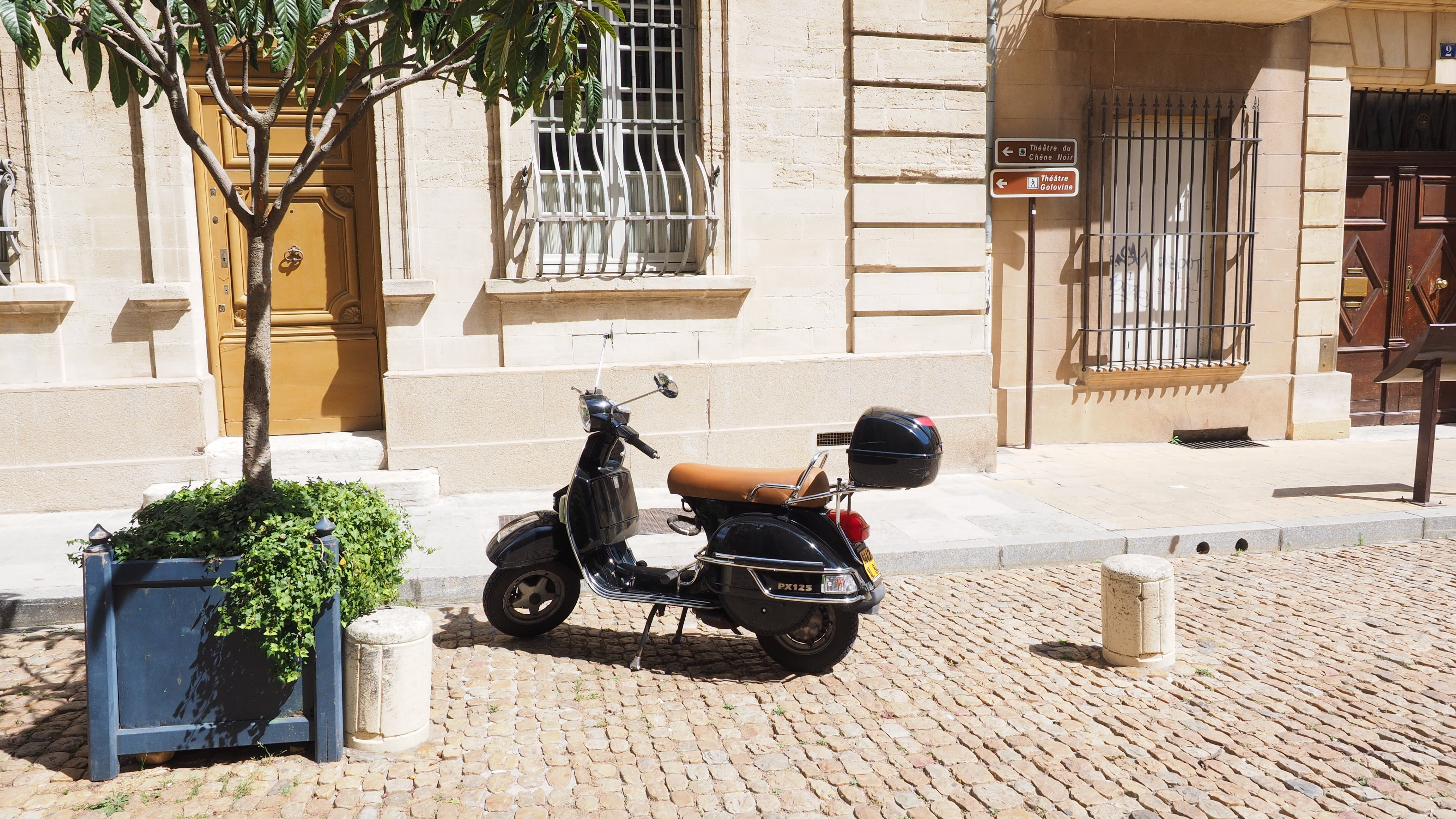 land vehicle, tree, real people, building exterior, sunlight, correctly, built structure, city life, day, urban Scene, mode of transportation, europe, scooter, HD Wallpaper