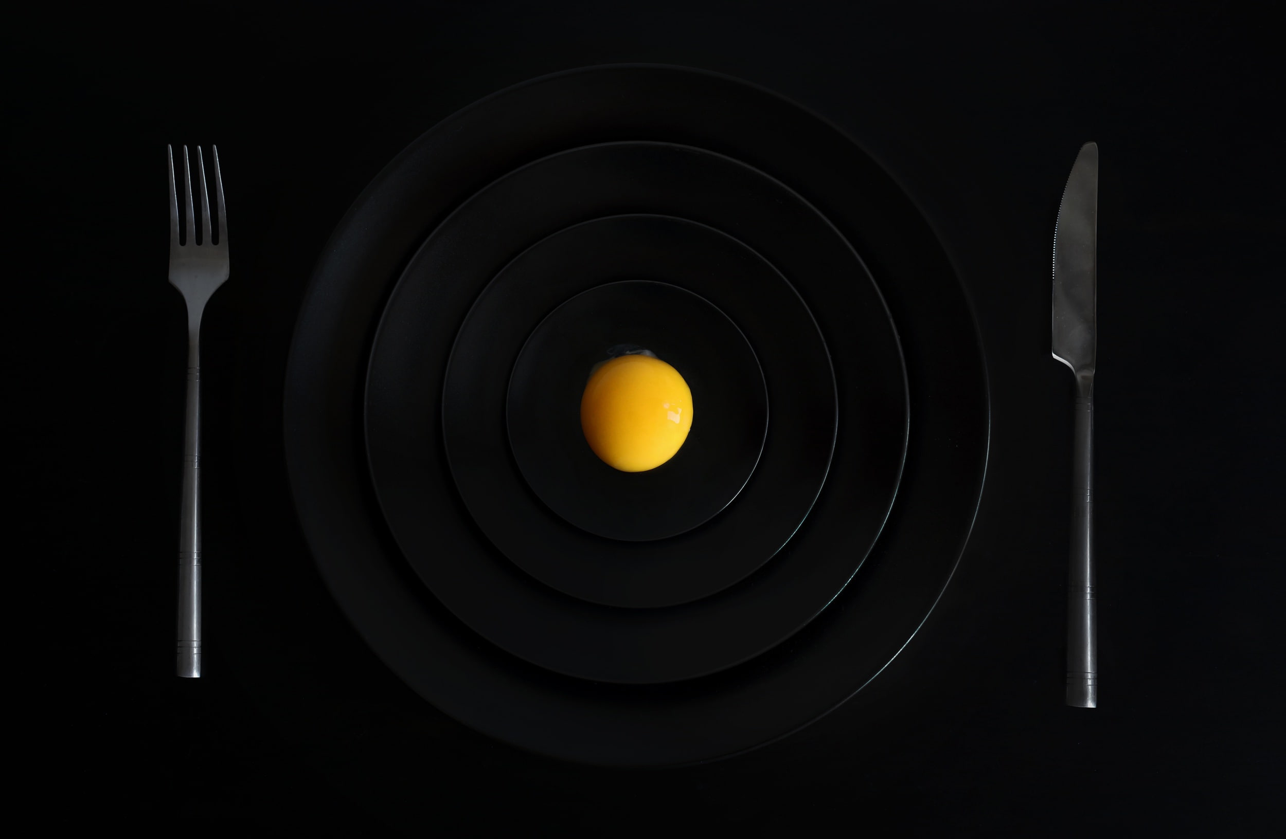 setting, black color, food, household equipment, food and drink, eggs, 1080P, freshness, plate, directly above, black background, indoors, close-up, fork, HD Wallpaper