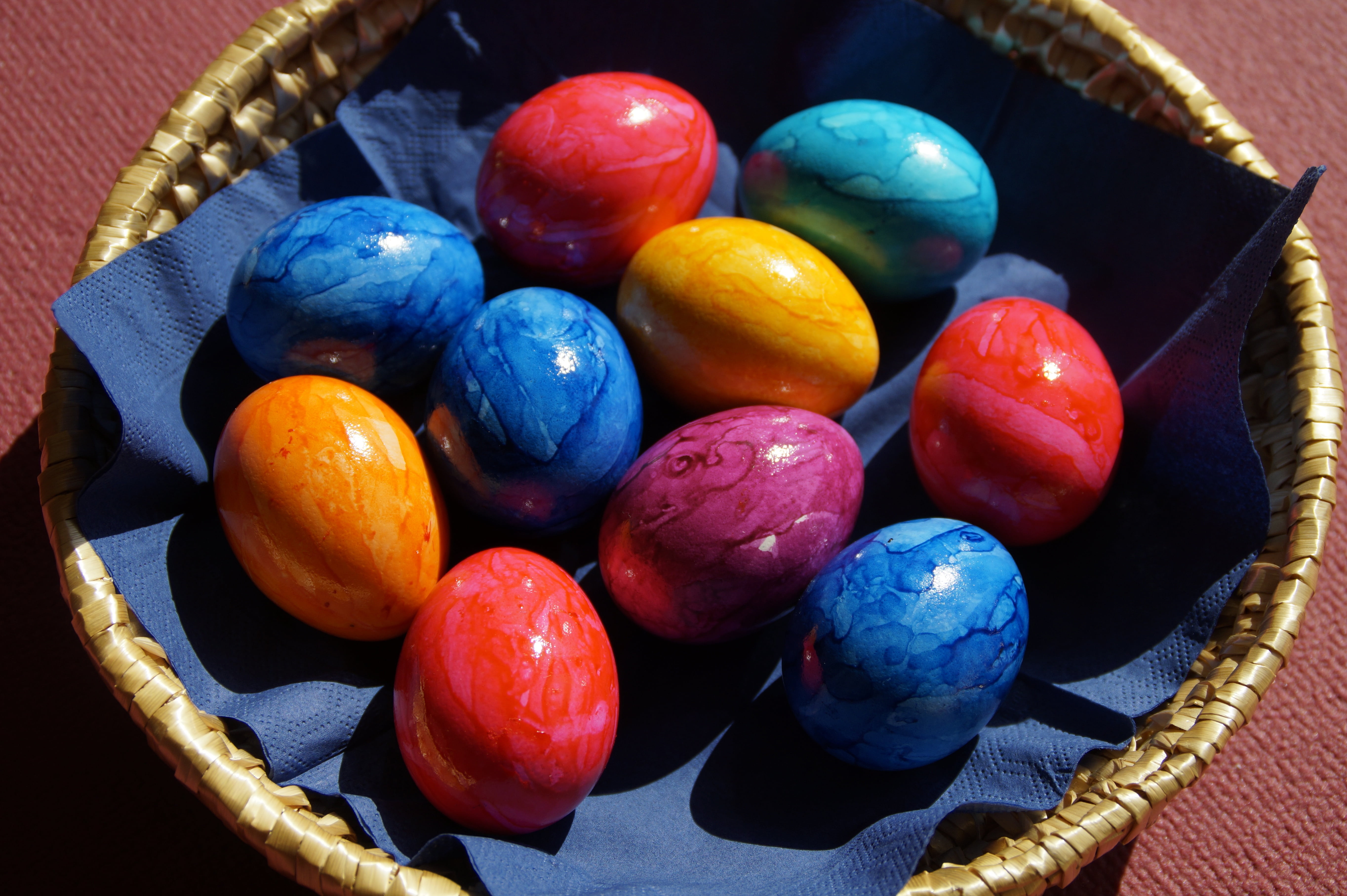 bowl, celebration, easter körbchen, christianity, container, spring, multi Colored, easter egg, osterkorb, lot, color, high angle view, basket, blue, cultures, HD Wallpaper