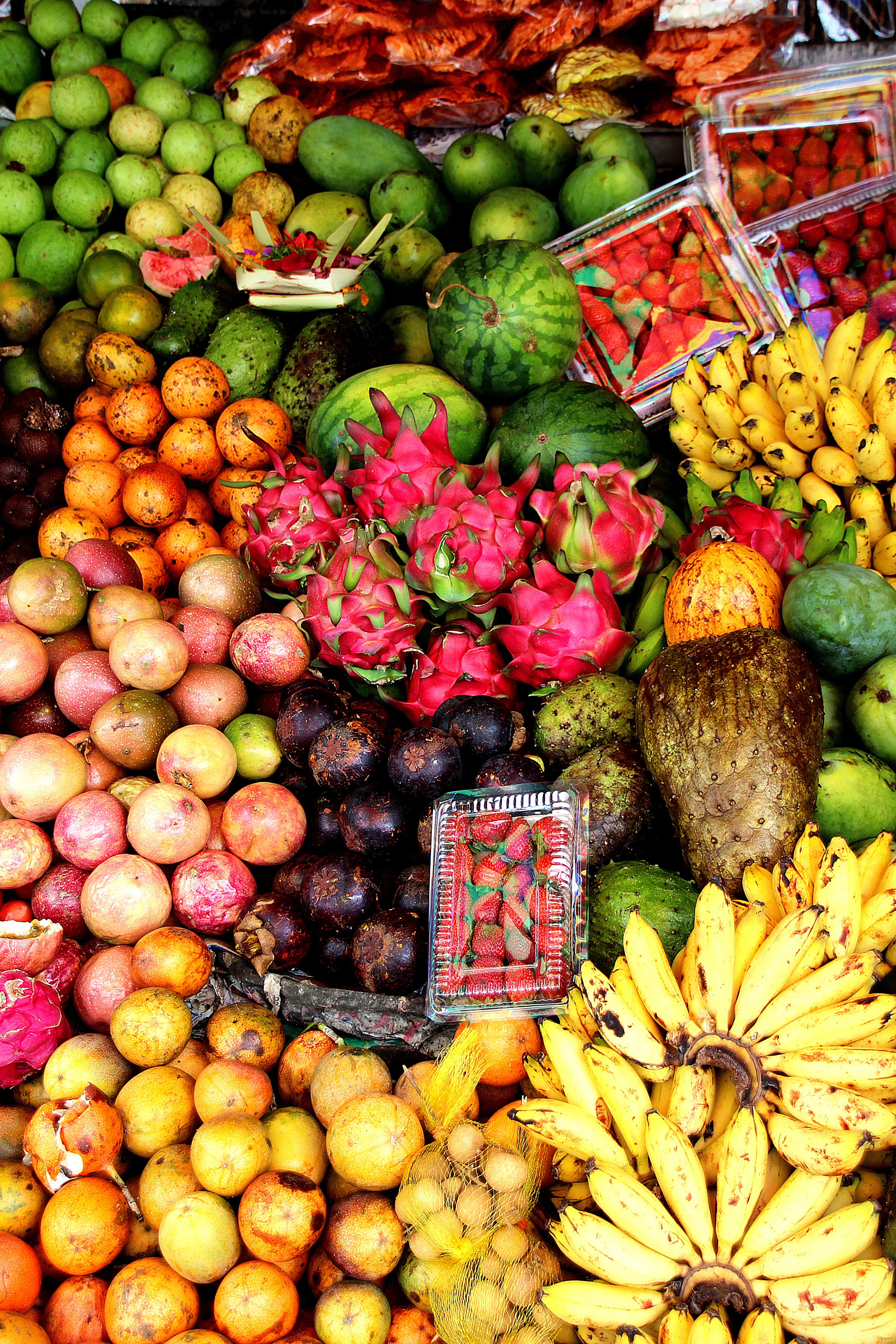 fruits, business, wellbeing, choice, banana, assortment, apple - Fruit, high angle view, selling, Exotic, Bali, variation, 5K, retail display, composition, Phone HD Wallpaper