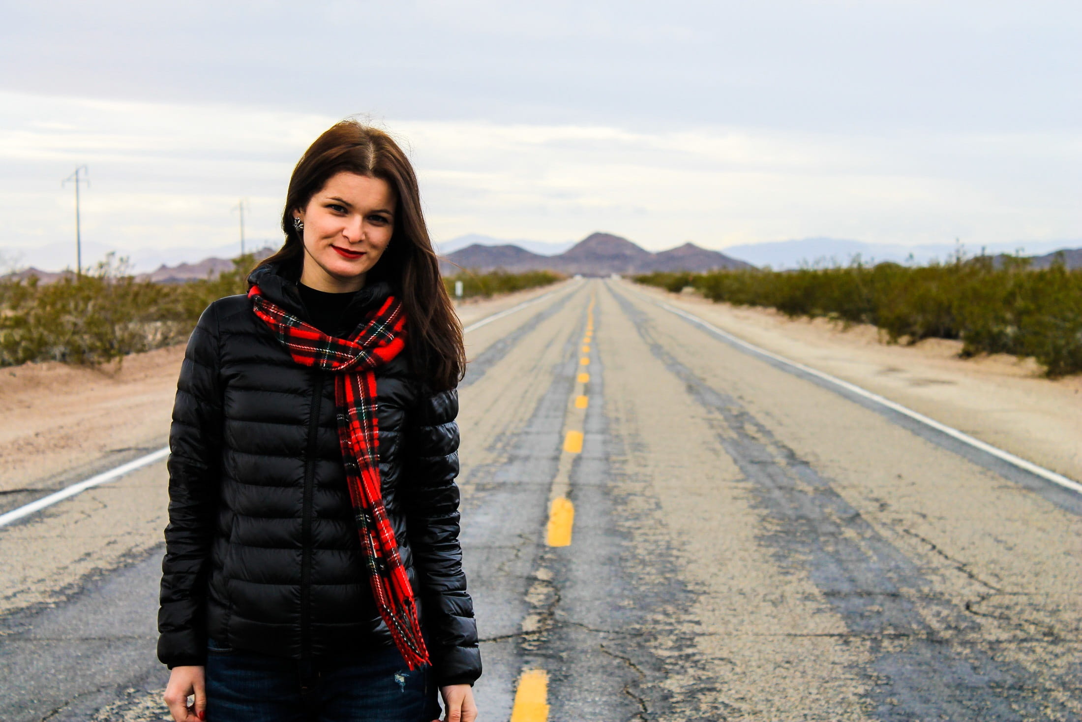 beautiful woman, route, one person, kid, outdoors, Road, looking at camera, track, summer, drive, portrait, highway, province, old, happy, country, state, HD Wallpaper