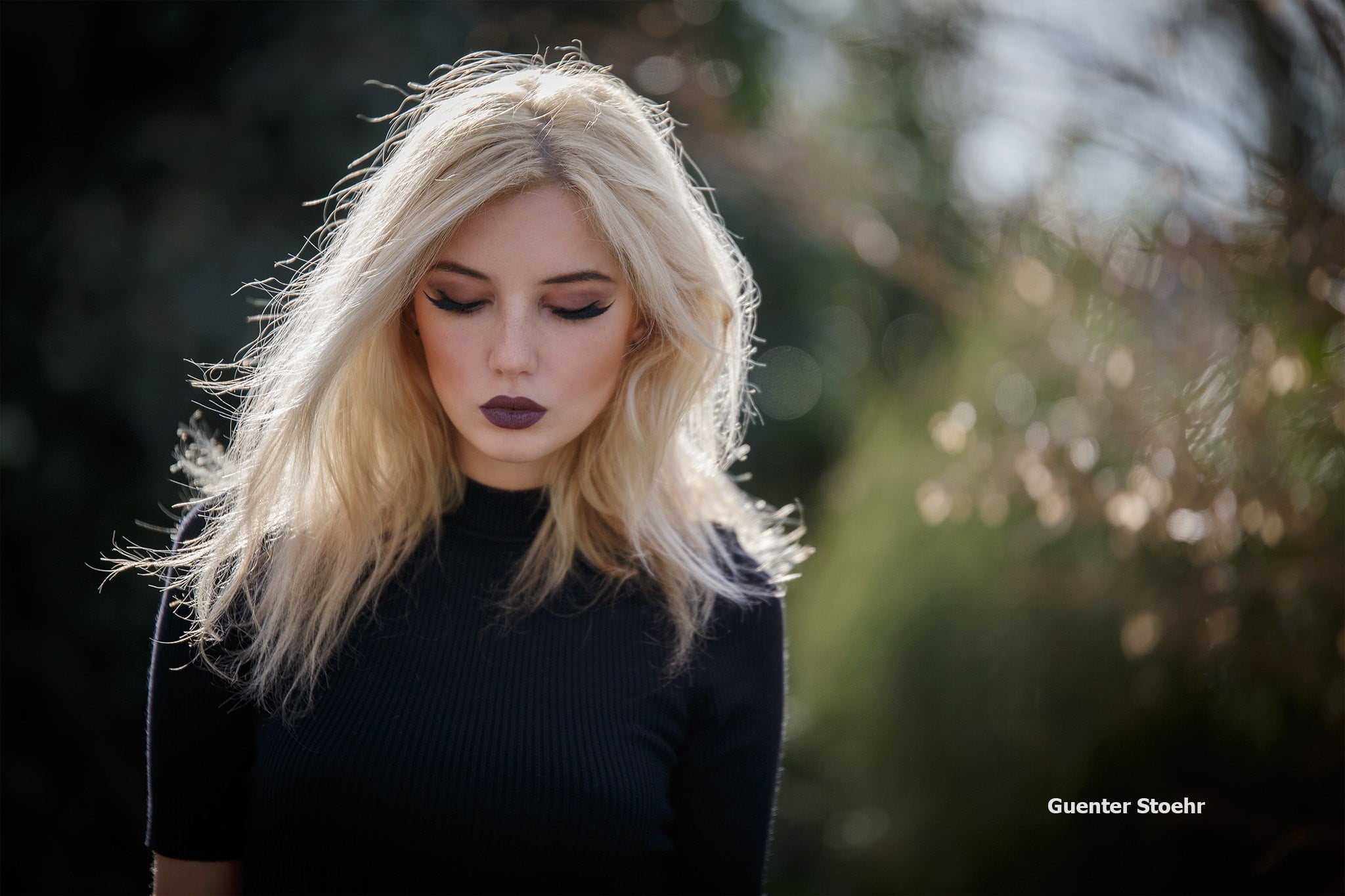 looking down, beauty, hair, portrait, women outdoors, one person, 1080P, Guenter Stoehr, long hair, women, real people, front view, depth of field, lifestyles, HD Wallpaper