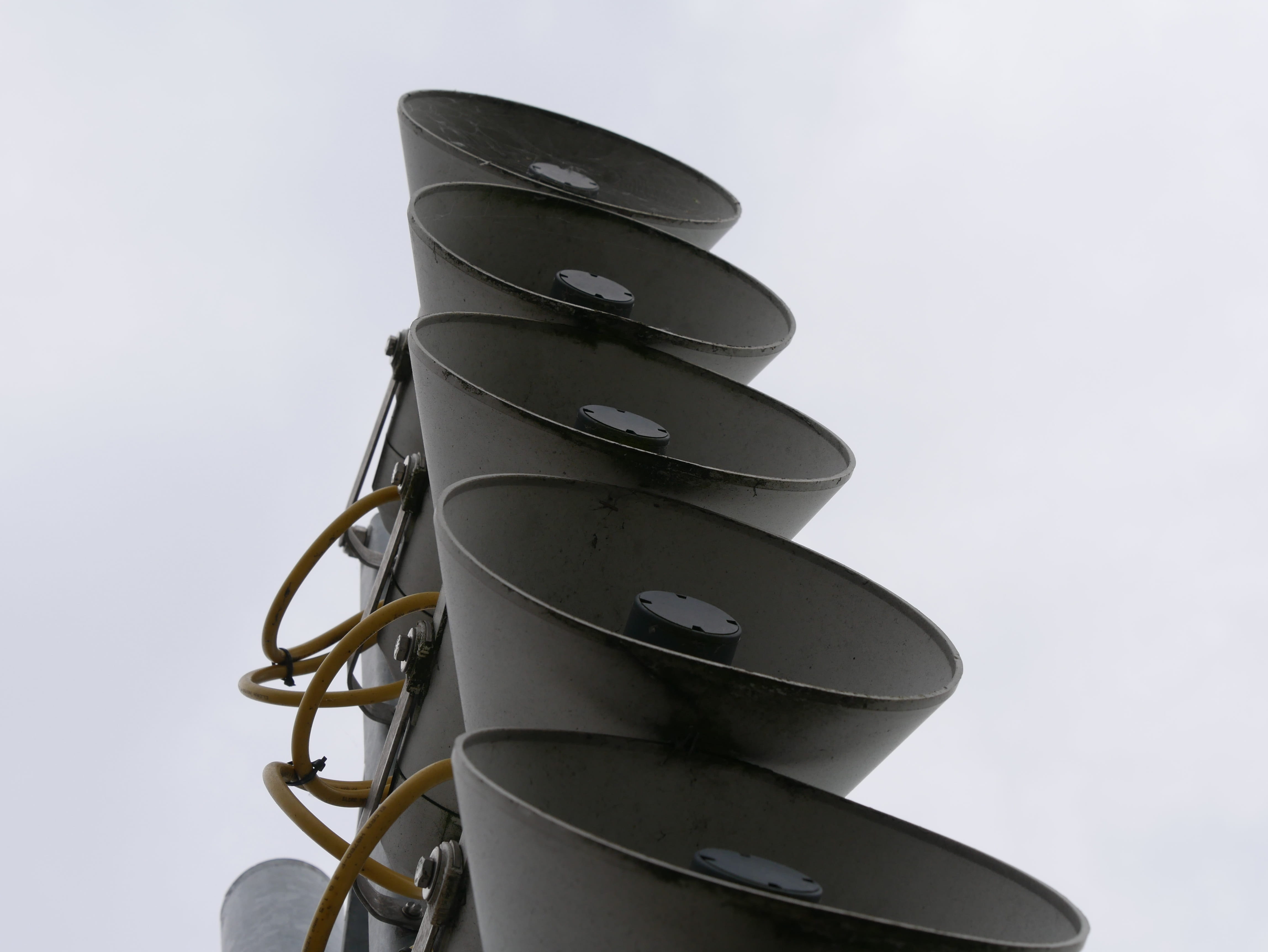 connection, indoors, spiral, gray, stack, still life, architecture, clear sky, studio shot, sky, technology, 4K, Talk, medium group of objects, equipment, HD Wallpaper