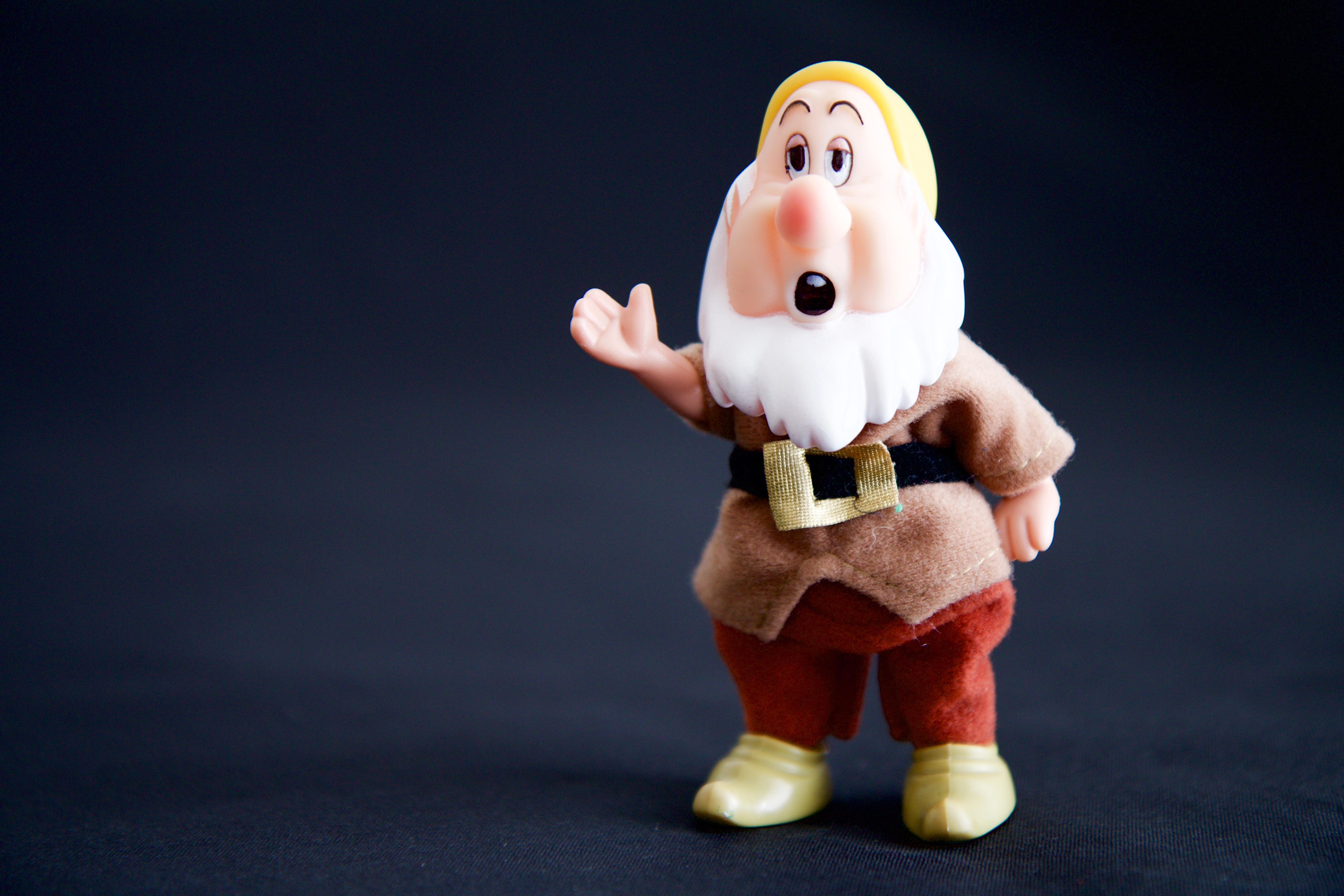 teddy bear, figure, still life, male likeness, table, 5K, single object, exclamation, figurine, human representation, gesture, indoors, christmas, smurf, HD Wallpaper