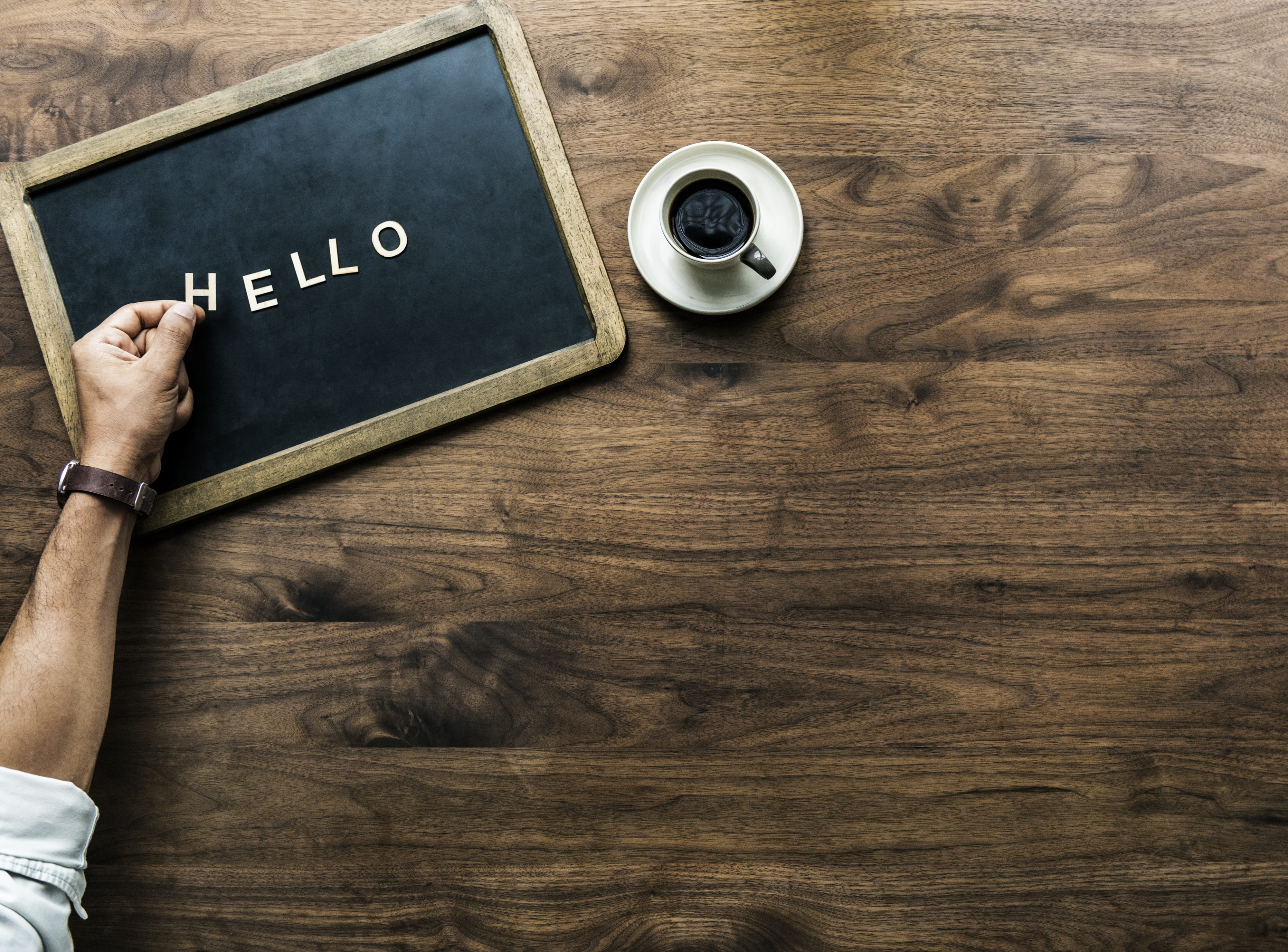 directly above, coffee, wood - material, chat, black board, design space, hand, cafe, copy space, indoors, dialog, antique, brown, alphabet, greeting, drink, HD Wallpaper