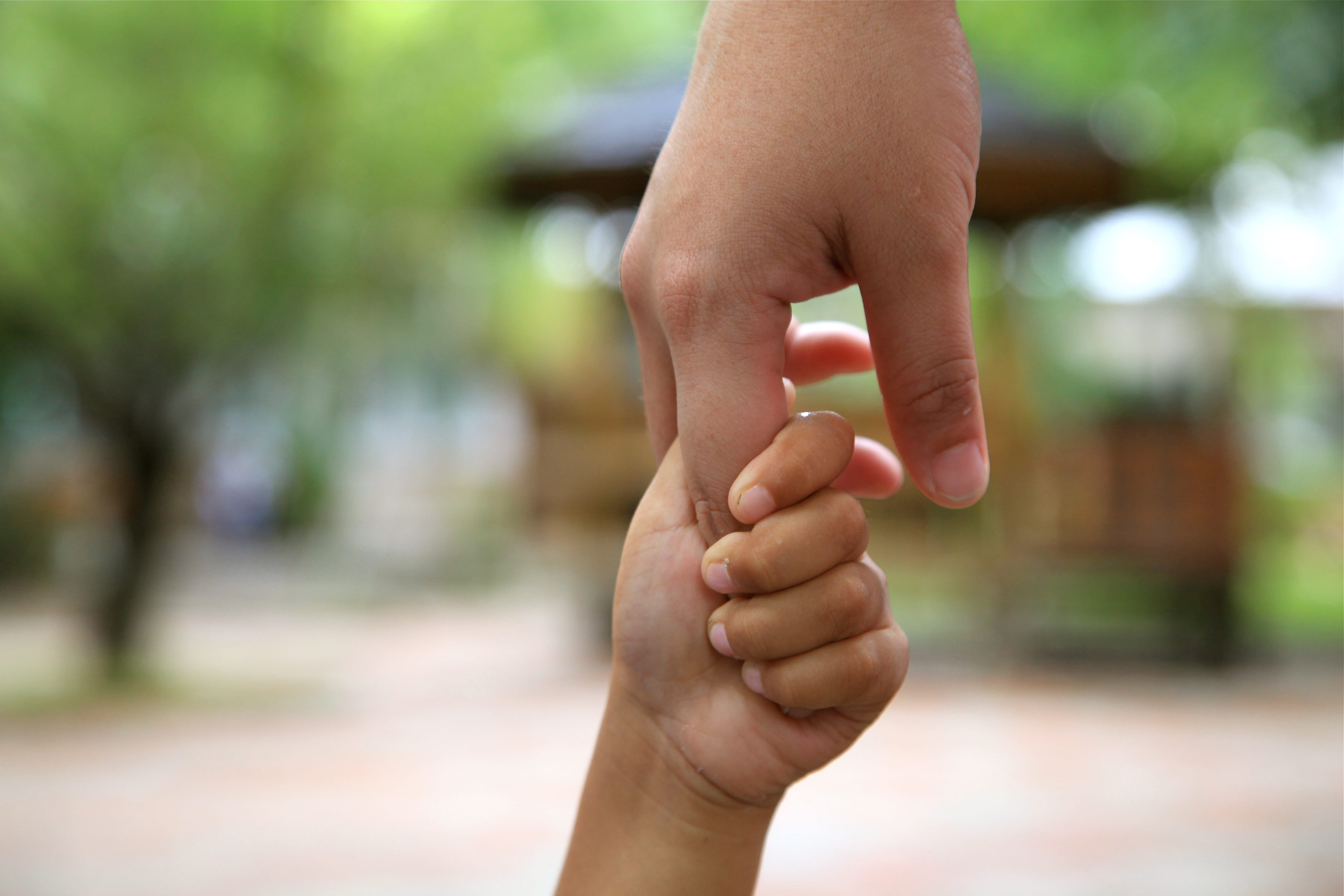 boys, human body part, day, focus on foreground, emotion, hands, hand, childrens, 5K, teenager, close-up, men, males, gesturing, offspring, person, help, HD Wallpaper
