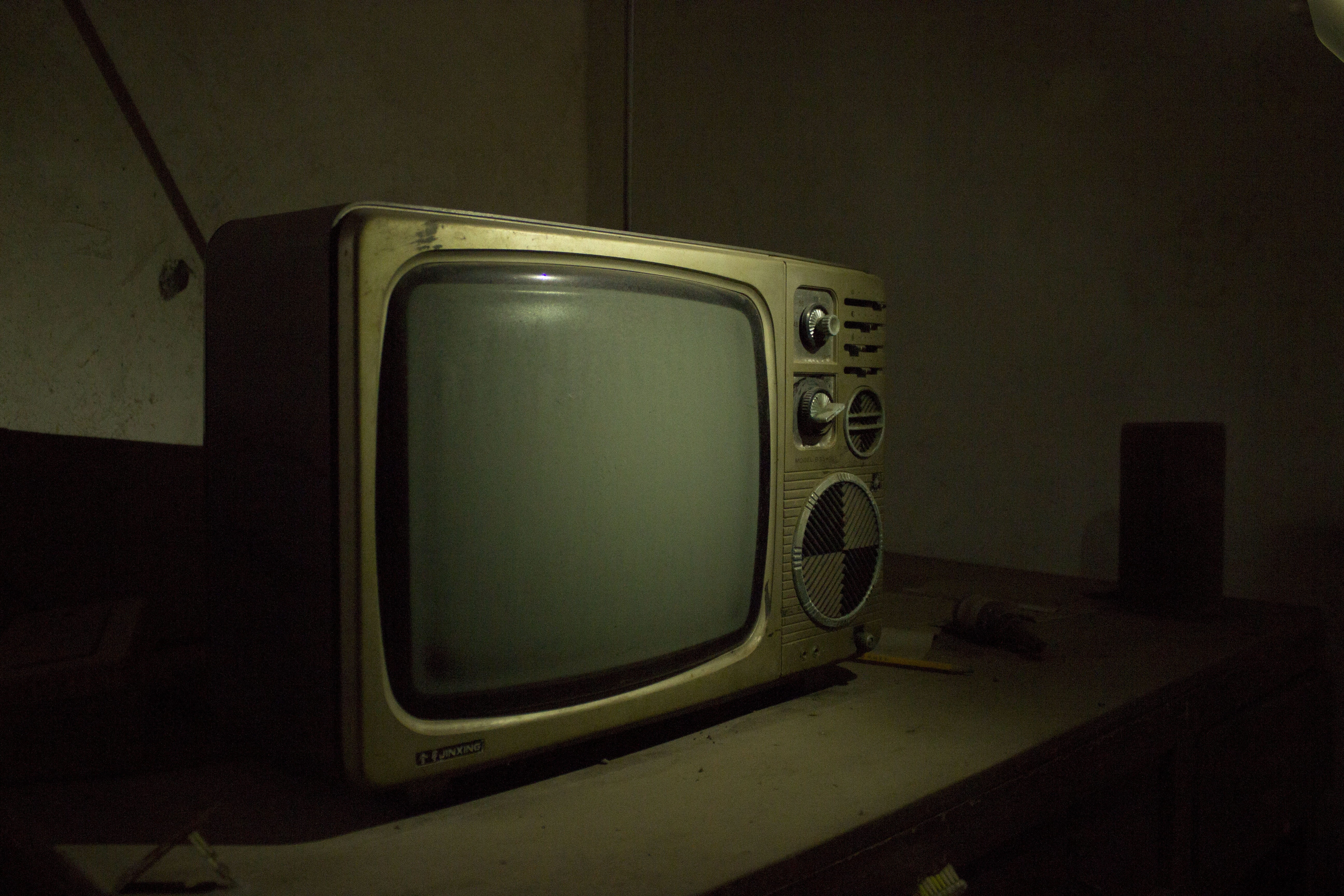 no people, single object, connection, table, home interior, wall - building feature, history, 5K, appliances, obsolete, communication, abandoned, old, HD Wallpaper