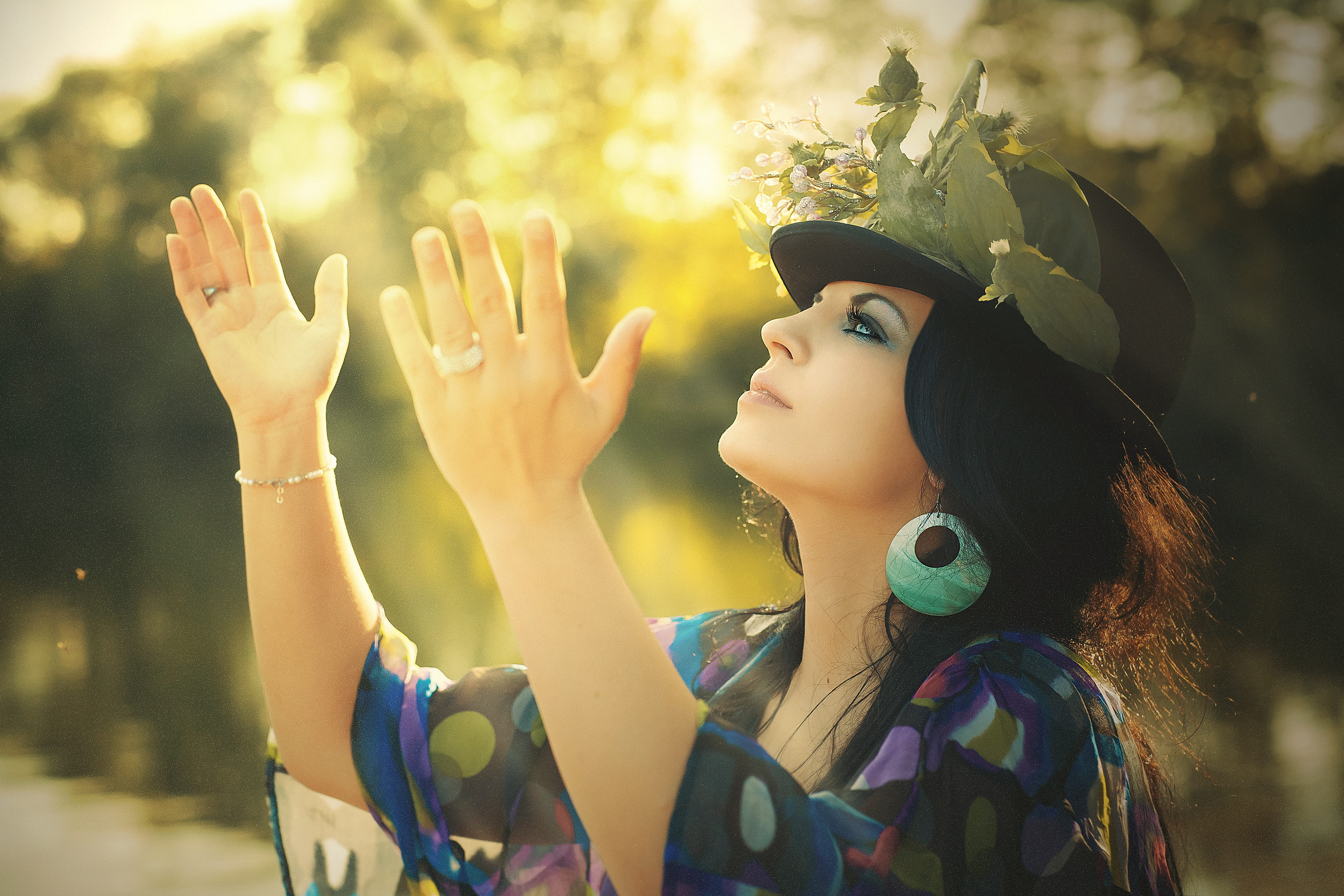 brunette, beauty in nature, feeling, young women, joy, teenager, flowered hat, long hair, top, shoulders bare, adult, 2K, beautiful woman, cap, happy, HD Wallpaper
