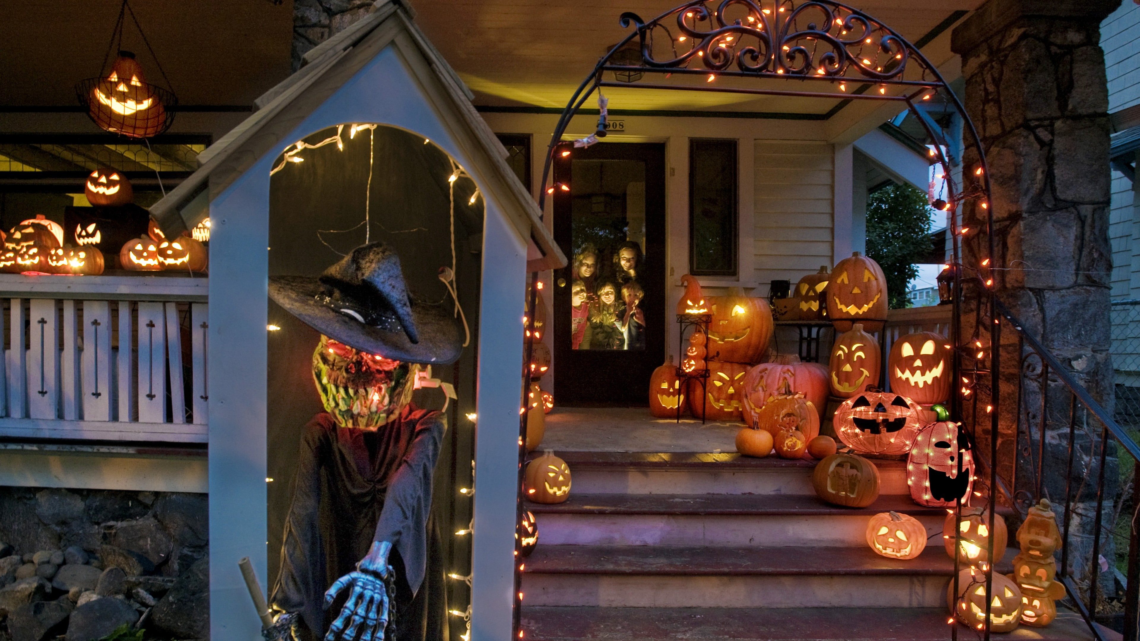 decoration, house, yellow, 4K, pumpkin, cap, All Saints Eve, Halloween, lights, porch, fear, All Hallows Eve, HD Wallpaper