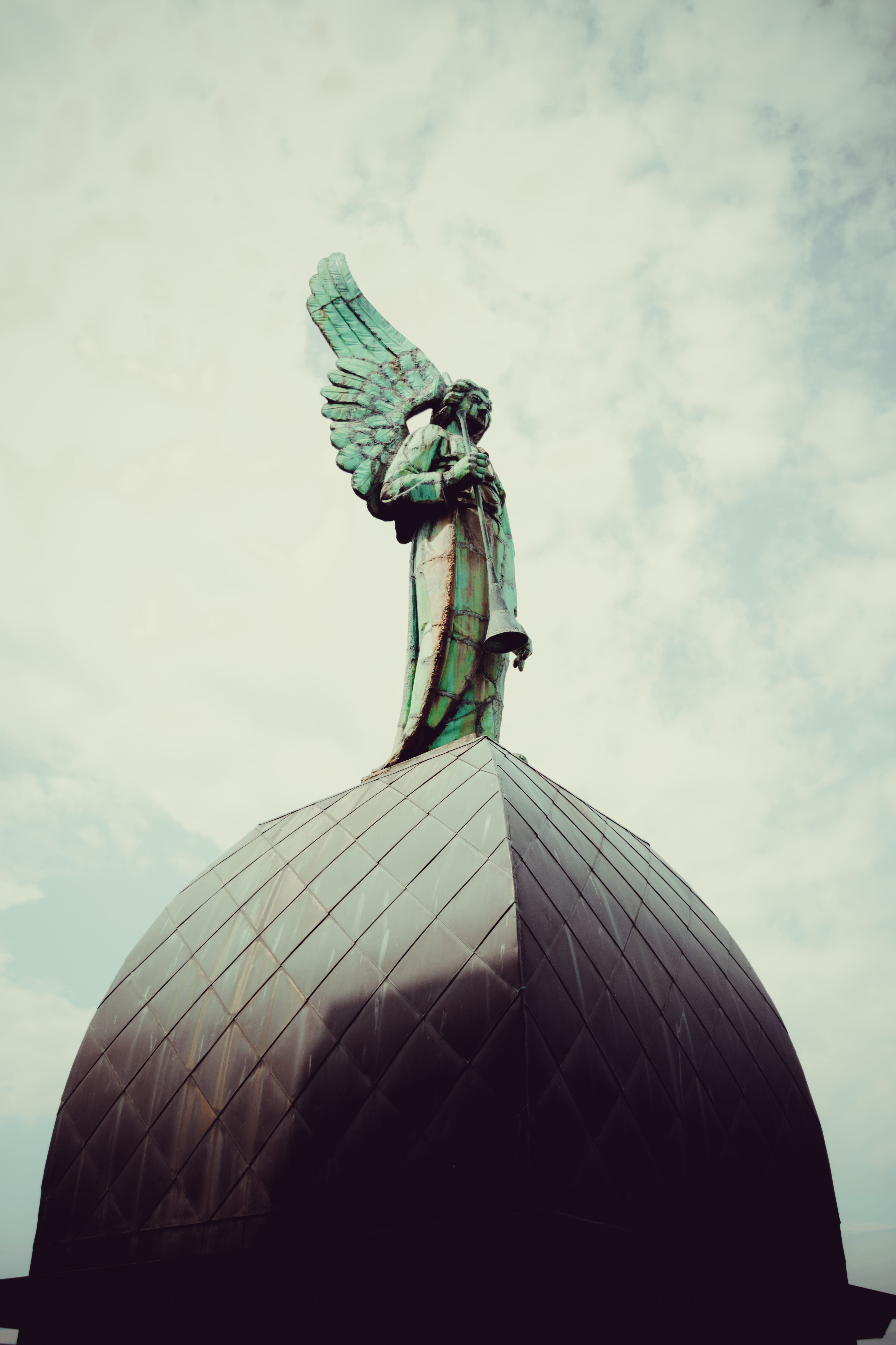 low angle view, craft, biblical, city, peacock, downtown, day, bird, watch, outdoors, cloud - sky, creativity, background, looking up, representation, Phone HD Wallpaper
