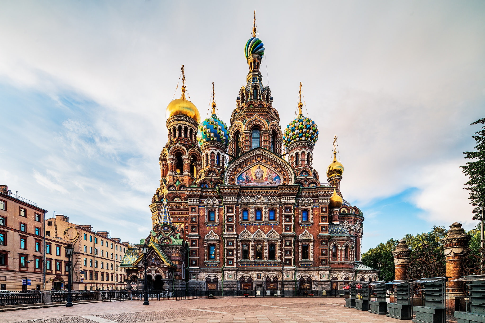 the sky, area, street, Orthodox, Leningrad, dome, building, Church, lights, temple, crosses, the city, Saint Petersburg, Russia, megapolis, clouds, architecture, HD Wallpaper