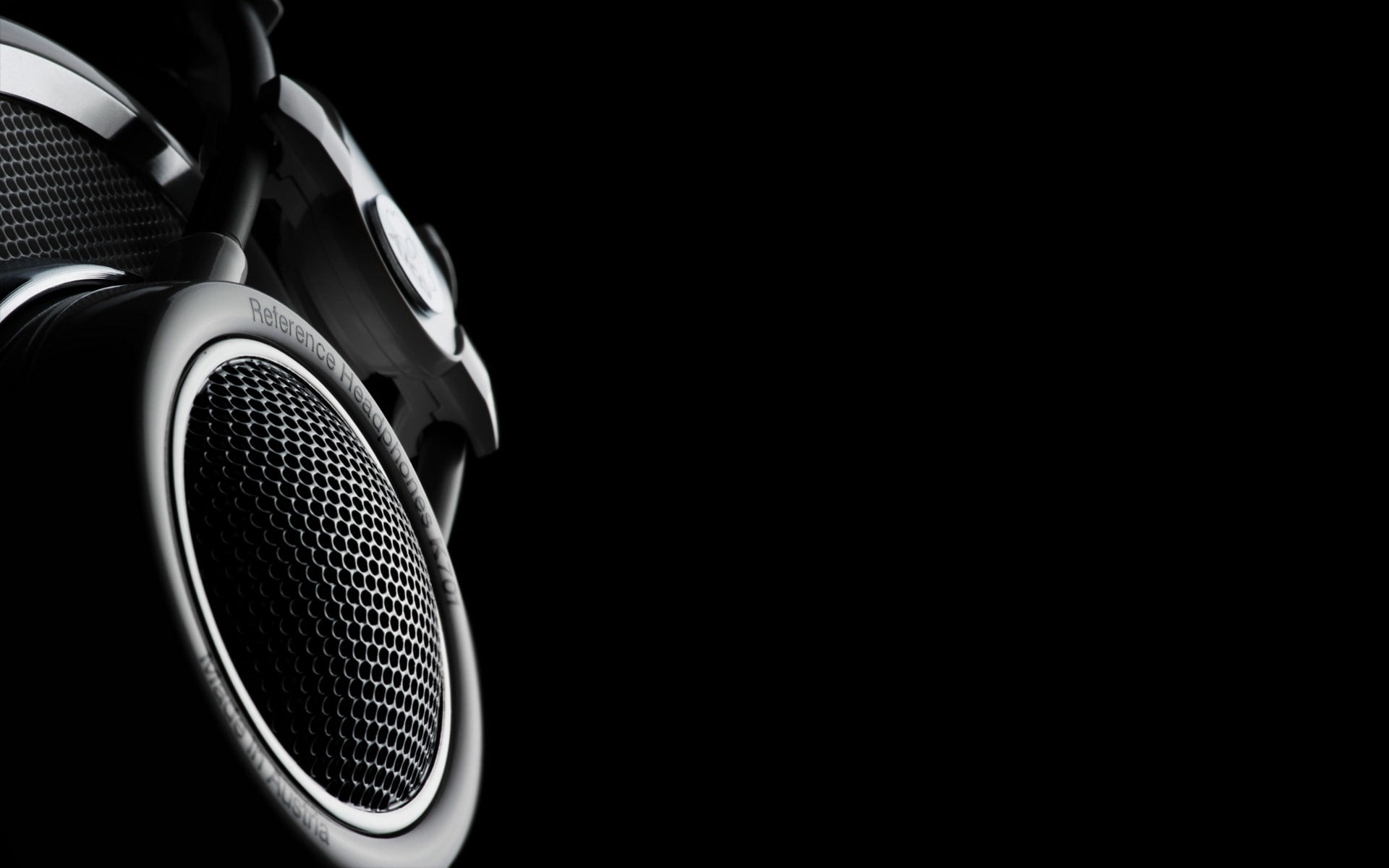 microphone, speaker, arts culture and entertainment, communication, studio shot, single object, akg k701, music, Technology, headphones, indoors, copy space, HD Wallpaper