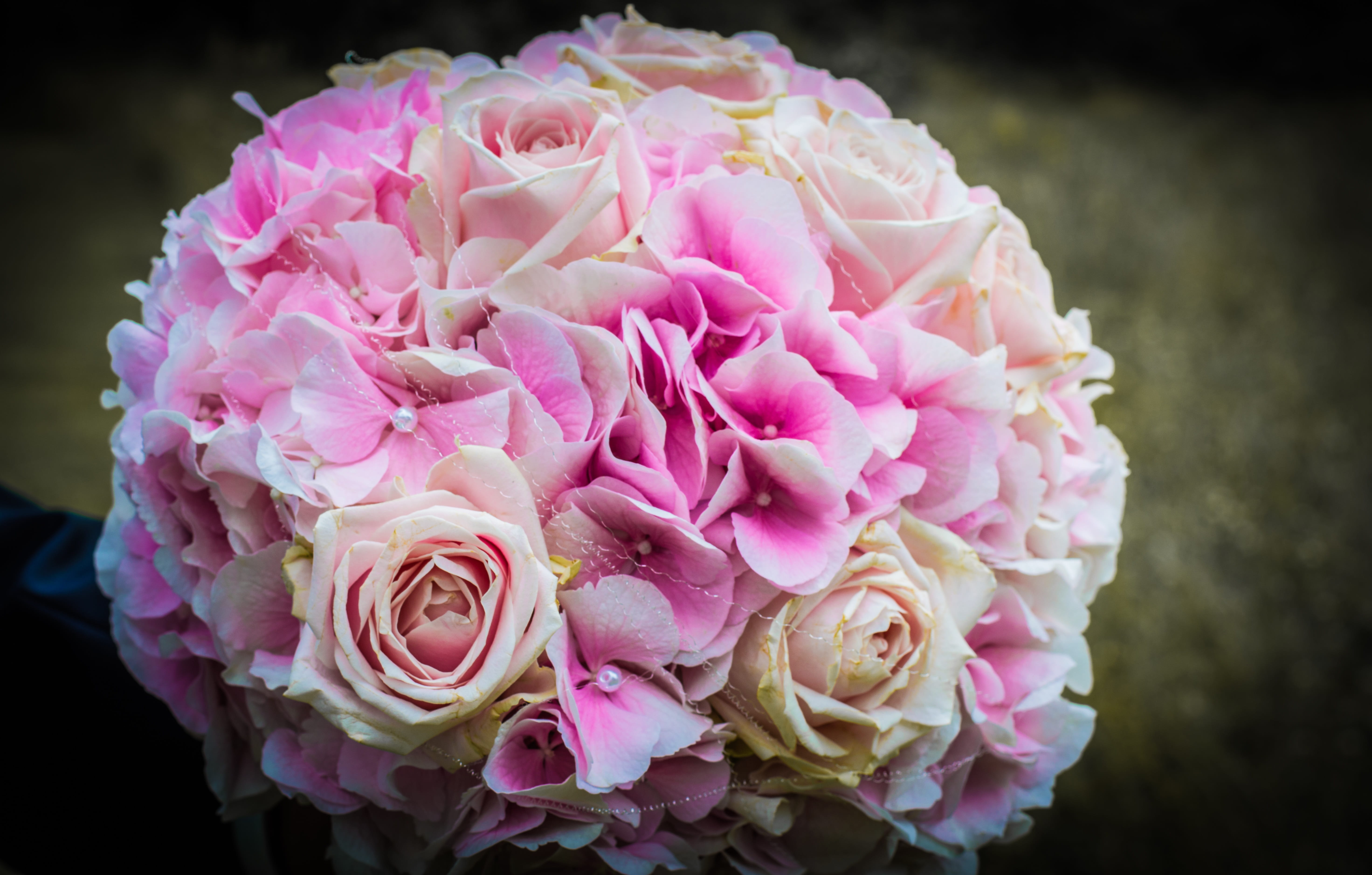bouquet of roses, still life, nature, bunch of flowers, festival, harmony, tradition, summer, be together, atmosphere, romance, rose bloom, greeting, growth, HD Wallpaper