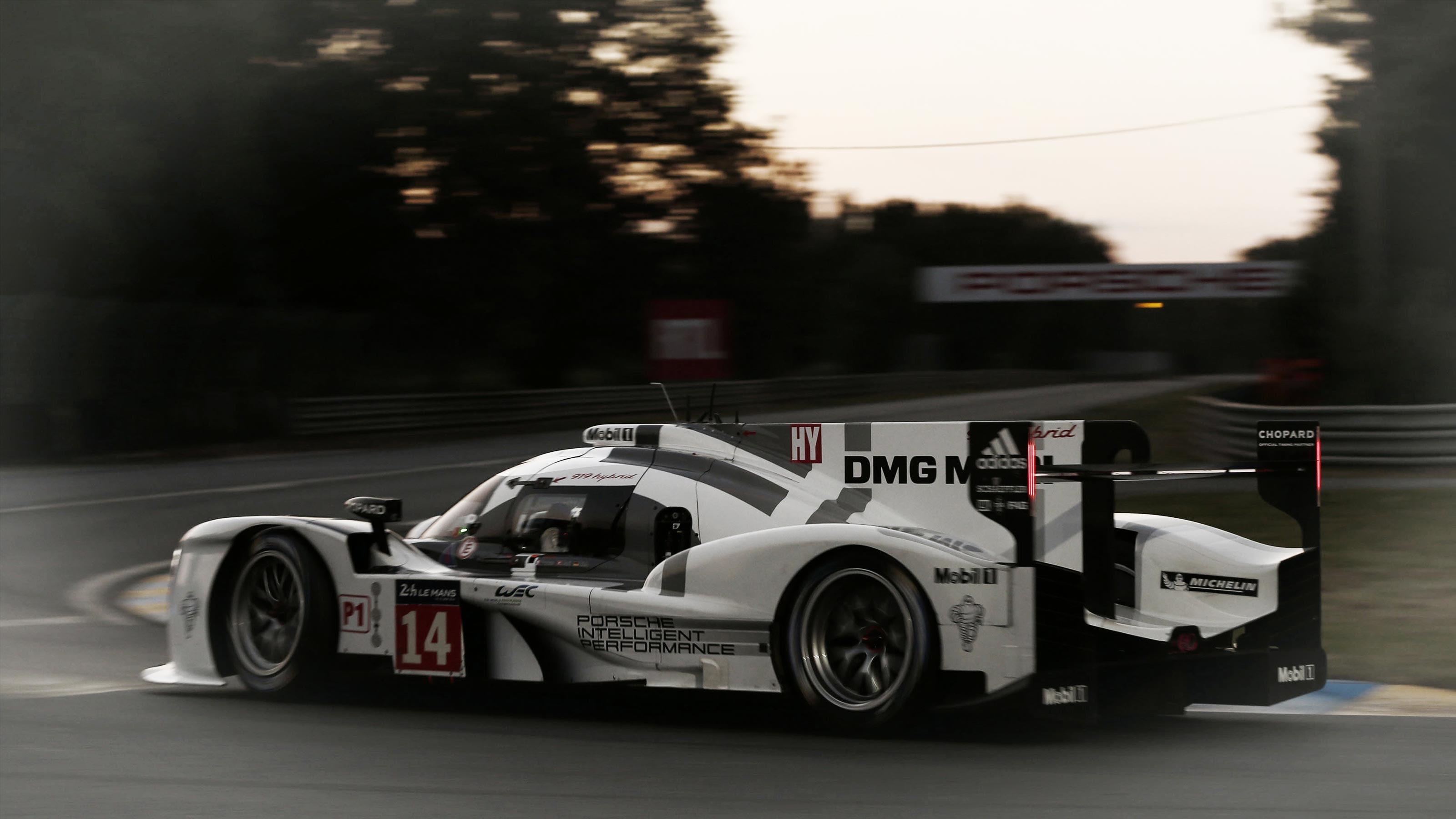 accidents and disasters, sports race, blurred motion, porsche, safety, transportation, speed, motor racing track, sport, championship, competition, 9r9-14, HD Wallpaper