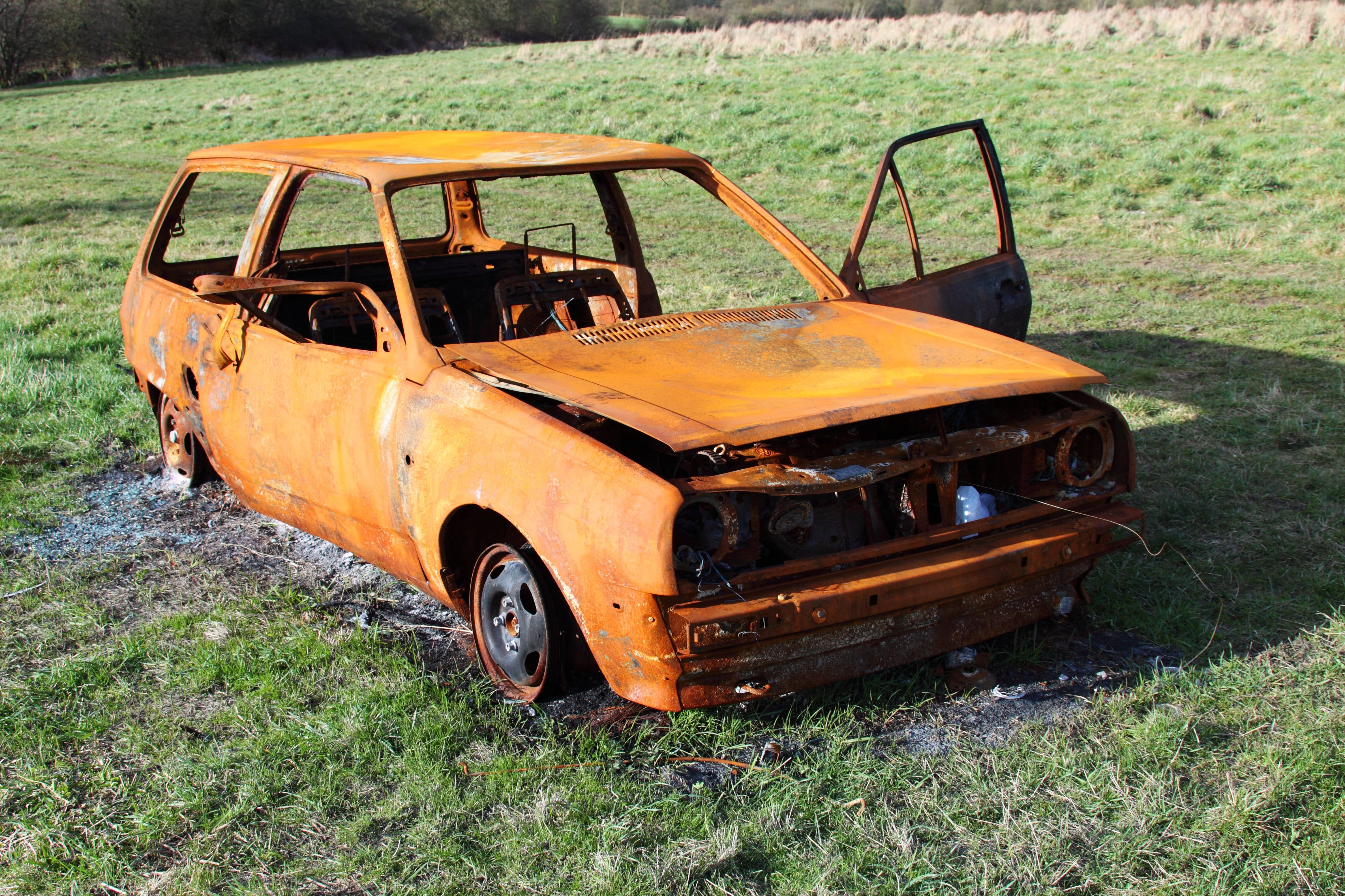 mode of transportation, wreck, auto, burned, motor vehicle, grass, obsolete, field, crash, smash, deterioration, frame, yellow, 4K, green, no people, land, HD Wallpaper