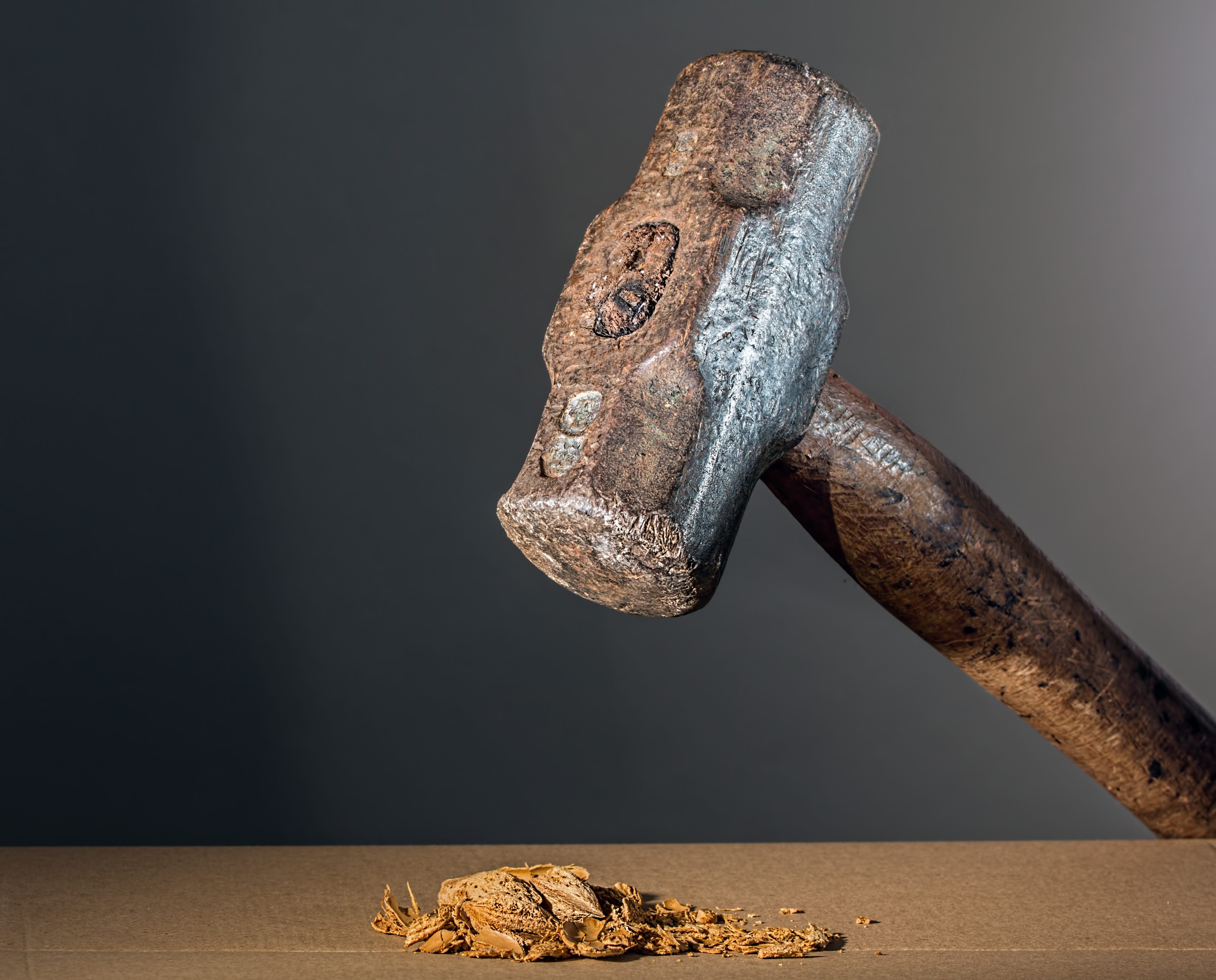 table, old, hit, metal, studio shot, hand tool, beating, threaten, mallet, steel, single object, dominate, breaking, fear, work tool, striking, intimidate, HD Wallpaper