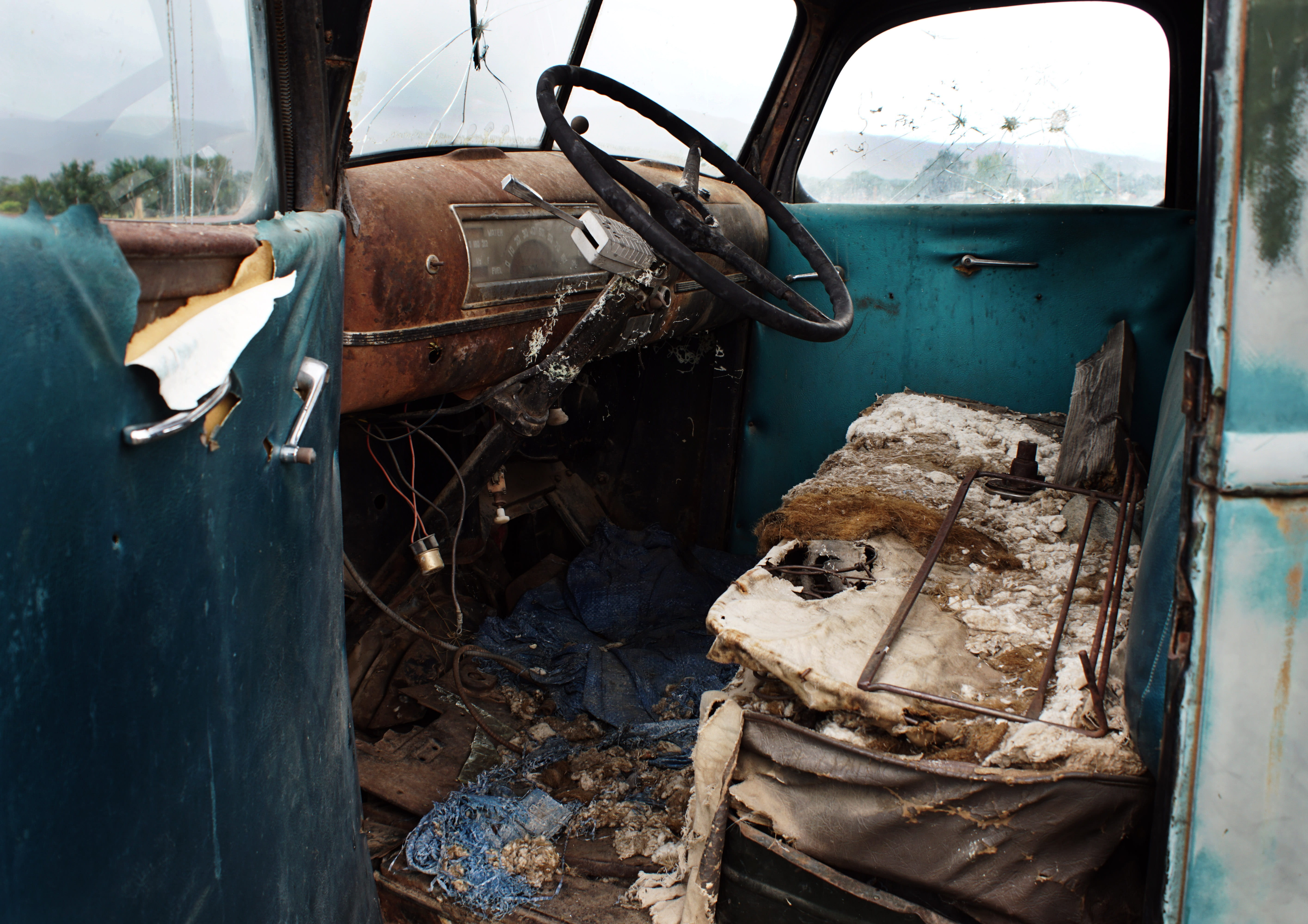 messy, demolished, transportation, metal, car wreck, defect, rusted, damaged, ruined, run-down, auto, stainless, old car, decline, destruction, day, wreck, HD Wallpaper