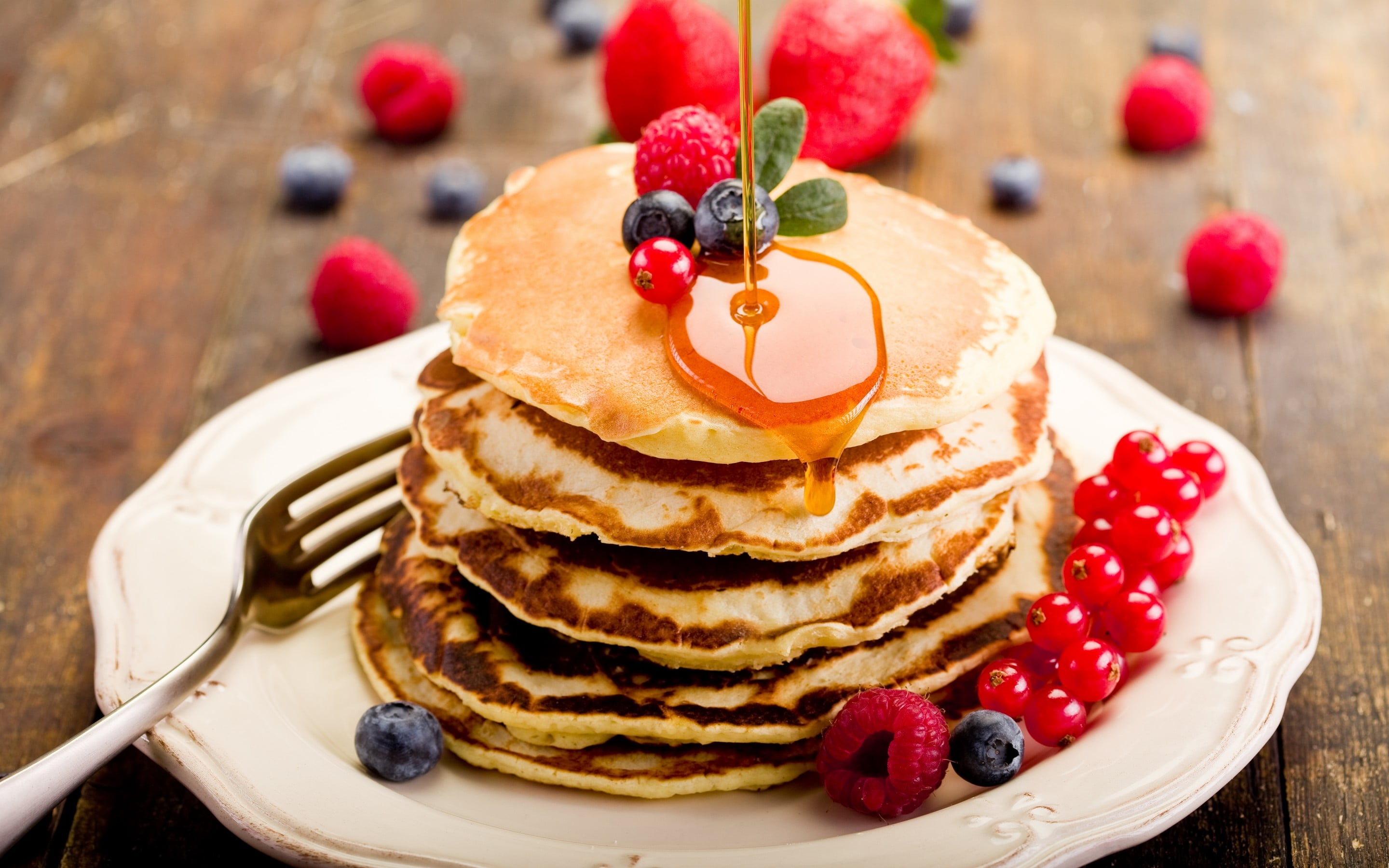 2K, stack, pastry, honey, cake, pancake, sweet Food, celebration, red, food and drink, temptation, homemade, no People, slice, plate, close-up, backgrounds, HD Wallpaper