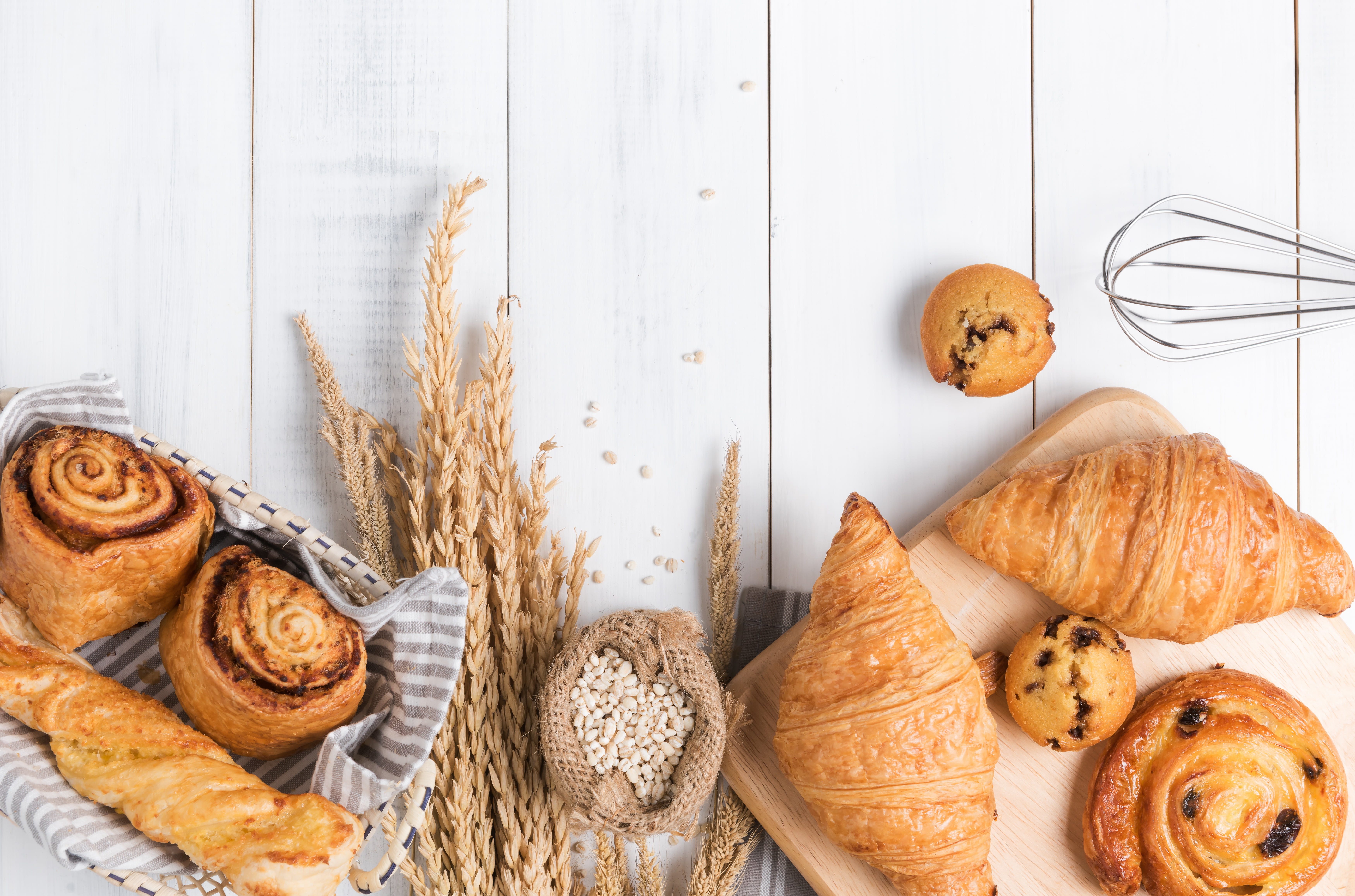 Croissant, 5K, Food, Viennoiserie, Breakfast, HD Wallpaper