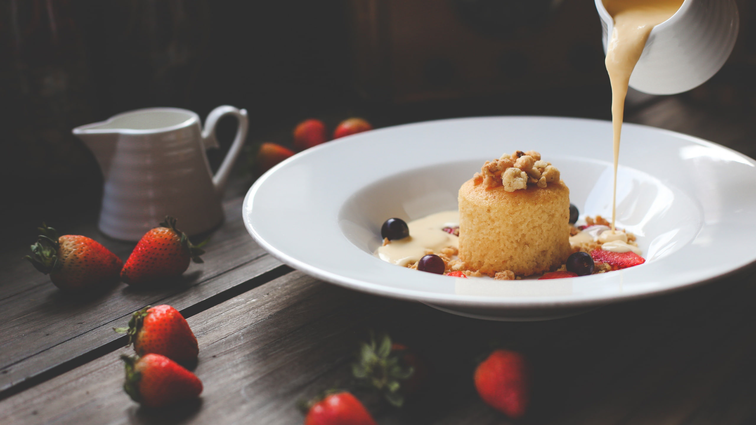 strawberries, sweets, food, fruit, 2K, HD Wallpaper