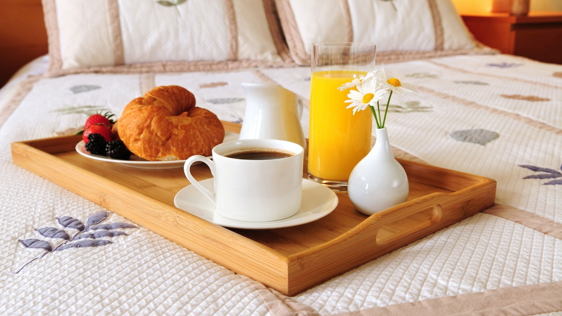 coffee, morning, saucer, domestic Room, coffee Cup, breakfast, indoors, crockery, drinking, tray, white, snack, freshness, french food, cookie, ceramic, HD Wallpaper