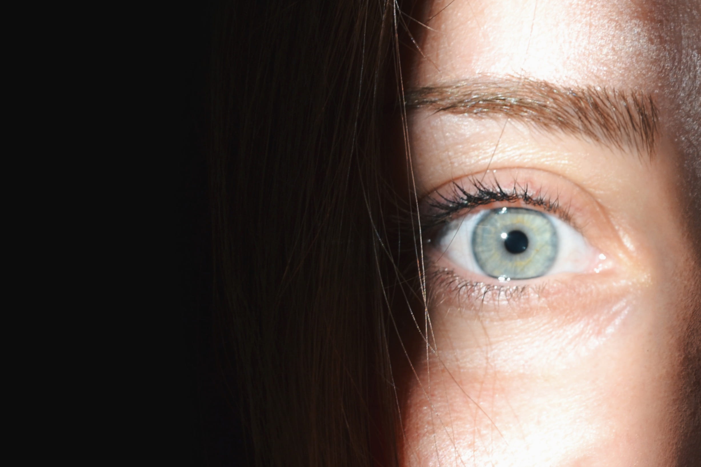 iris - eye, human body part, looking, human hair, people, close-up, porto santelpidio, one person, profile, women, porto santand#x27;elpidio, powerful, HD Wallpaper