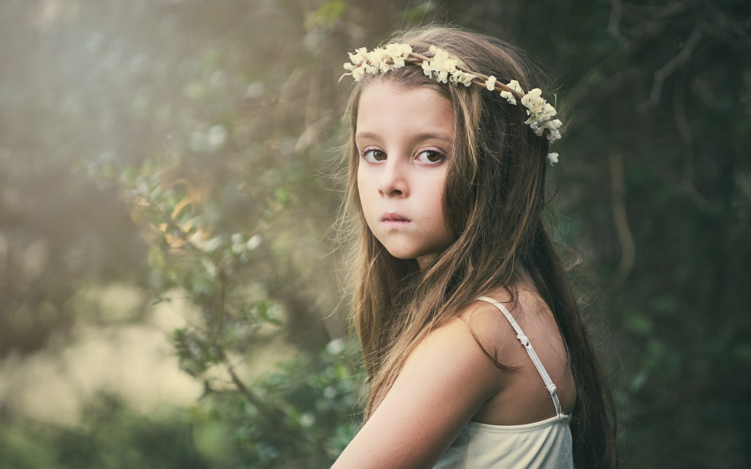 2K, Look, floral, girls, Flower, white, Child, Girl, Wreath, headdress, Cute, HD Wallpaper