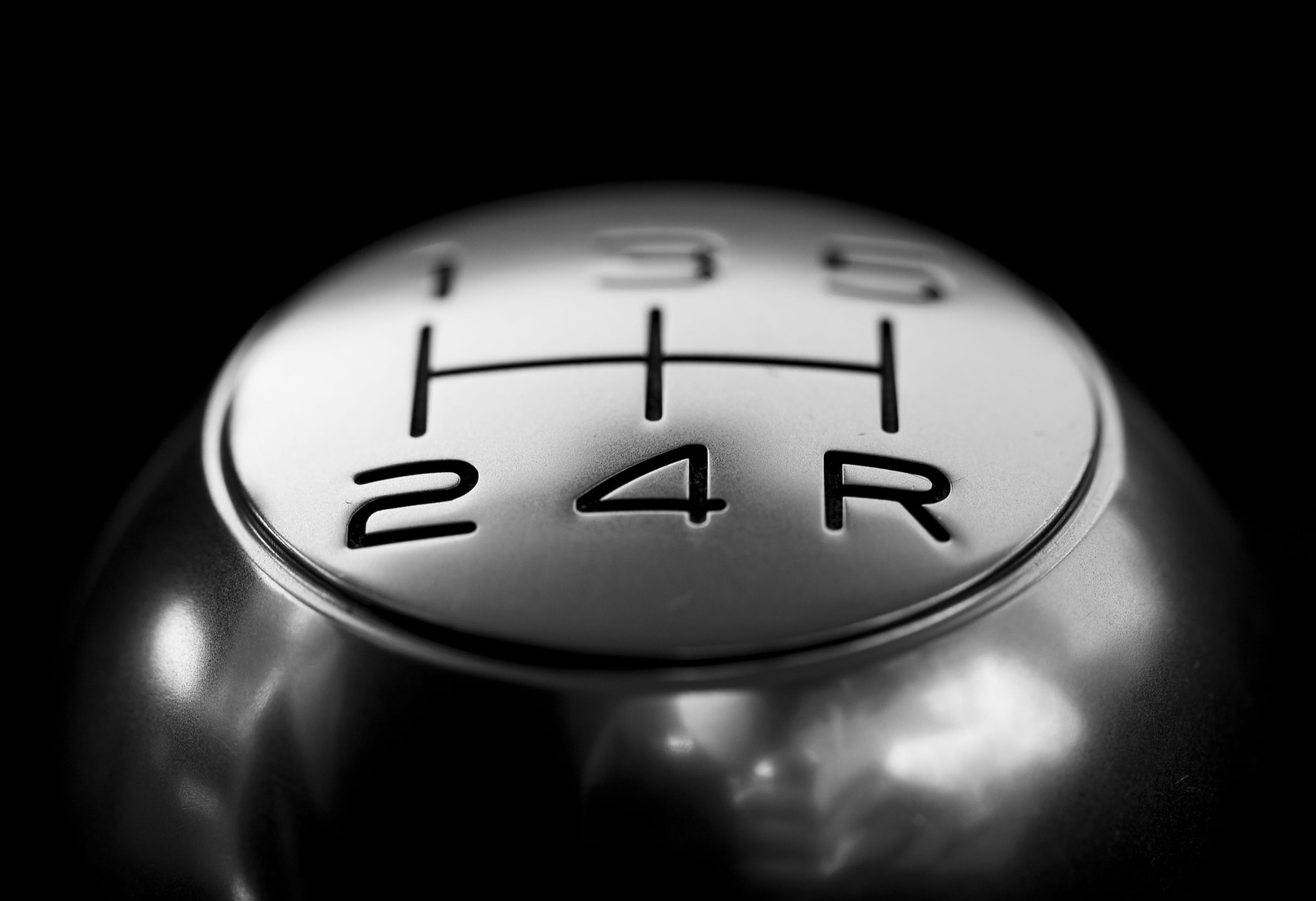 silver colored, drive, focus on foreground, gear, metal, clock, indoors, macro, background, black color, vehicle parts, clock face, single object, numbers, HD Wallpaper