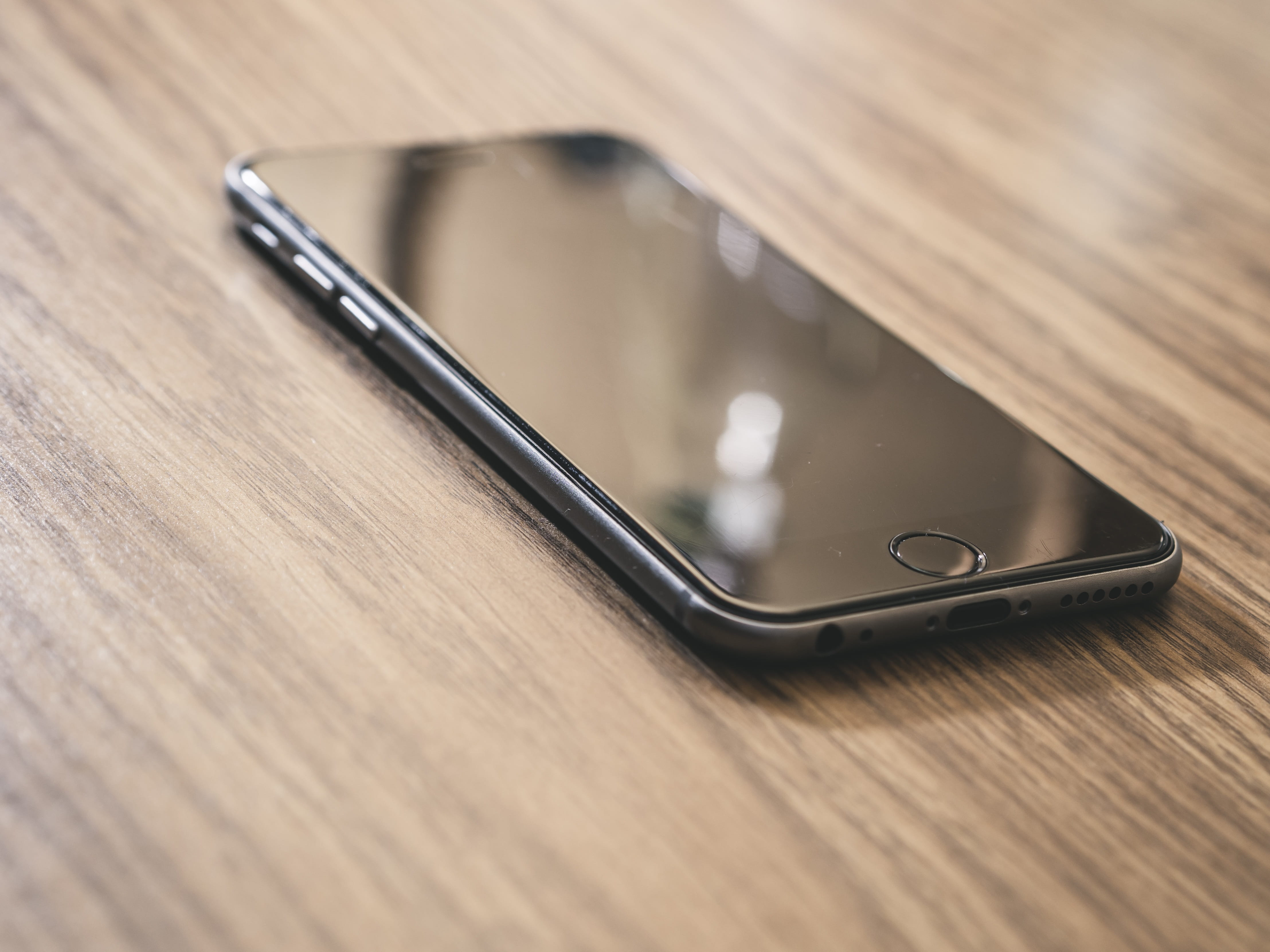modern, silver colored, screen, accuracy, blank, wood grain, telephone, 4K, cellphone, smart, texture, black, mobile, no people, mockup, high angle view, HD Wallpaper