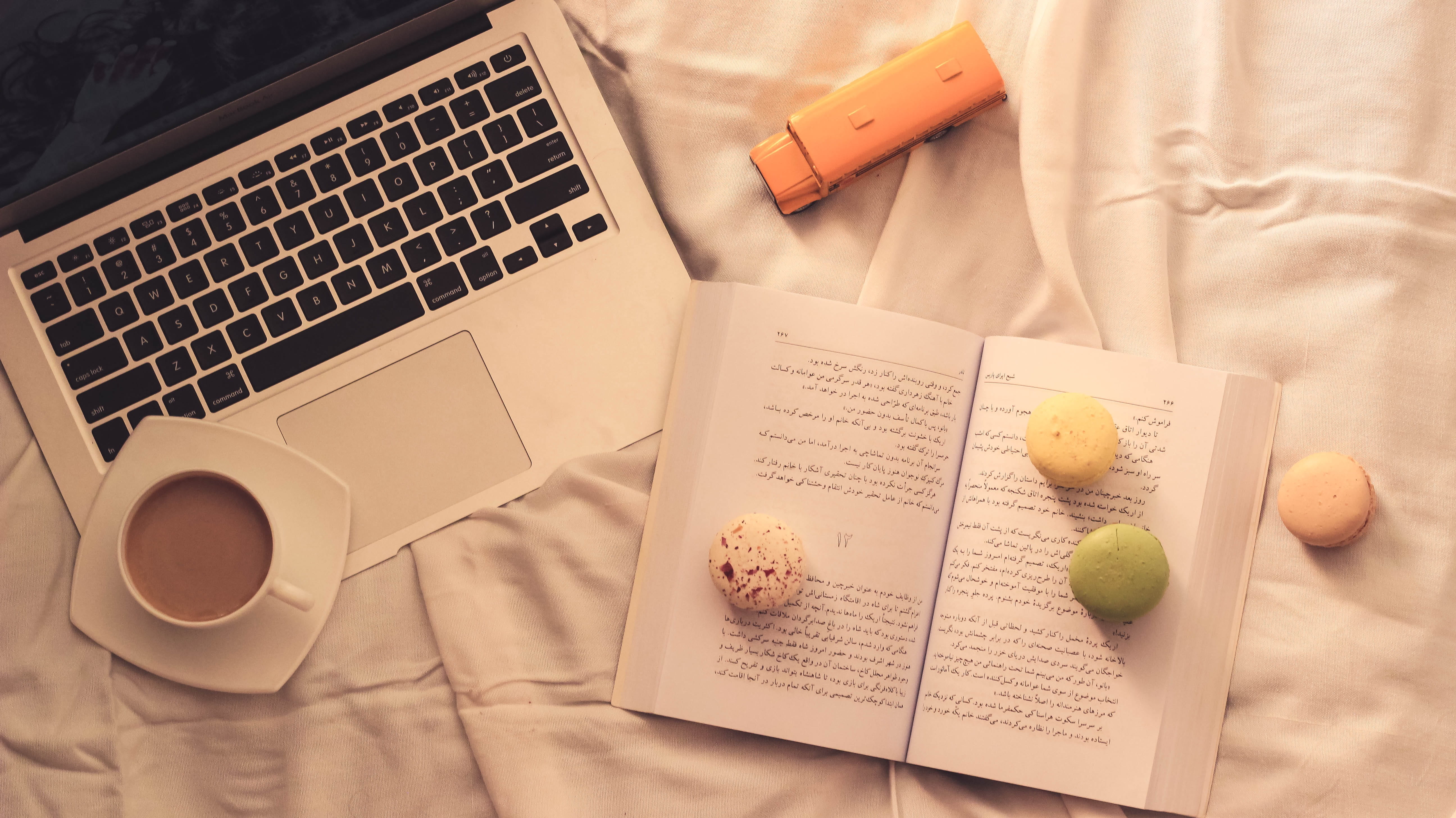keyboard, book, tea, food and drink, coffee, furniture, indoors, white, bus, style, paper, refreshment, communication, 5K, mug, macron, breakfast, drink, HD Wallpaper